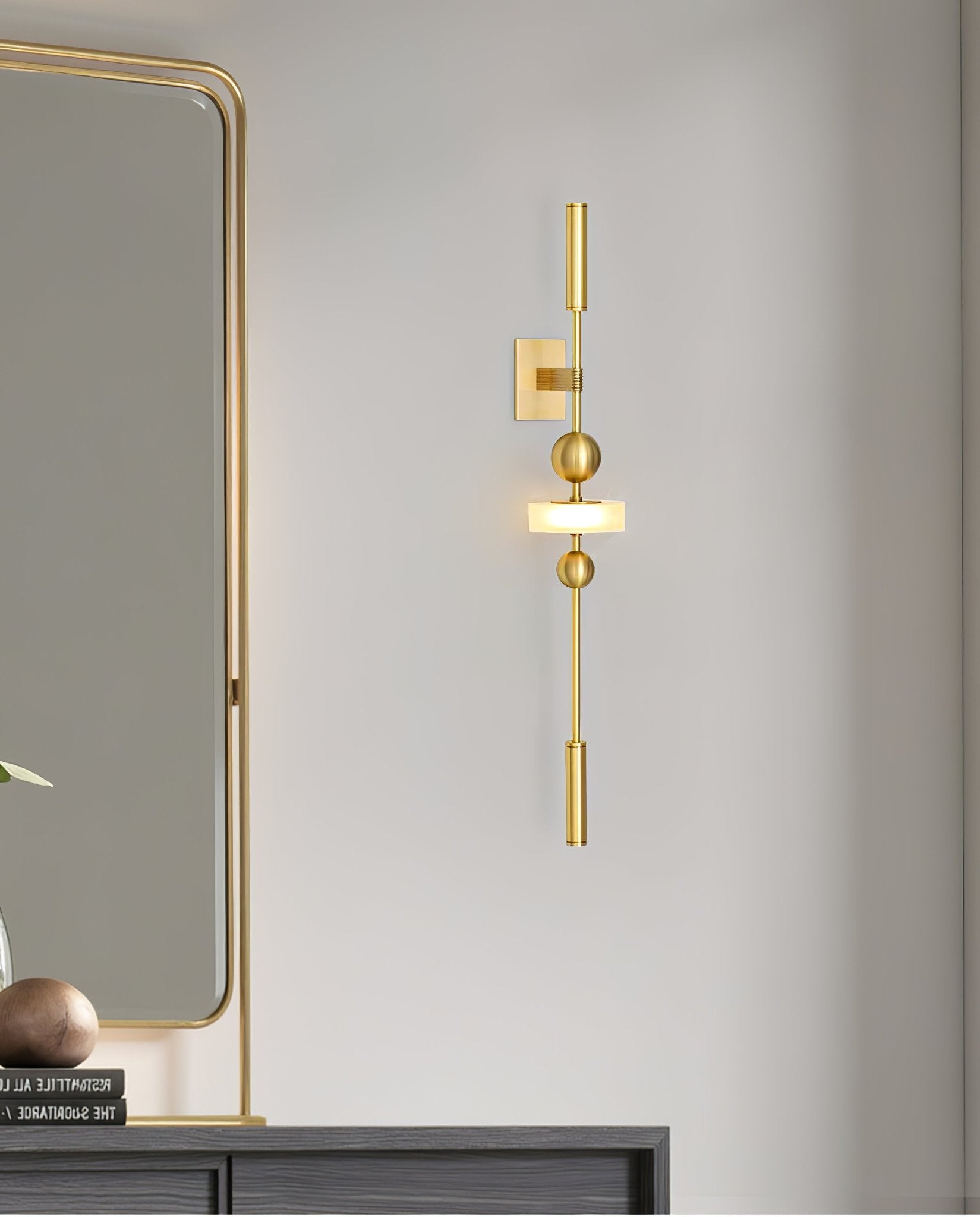 Cater Luxury Metal Wall Lamp - Blowlighting