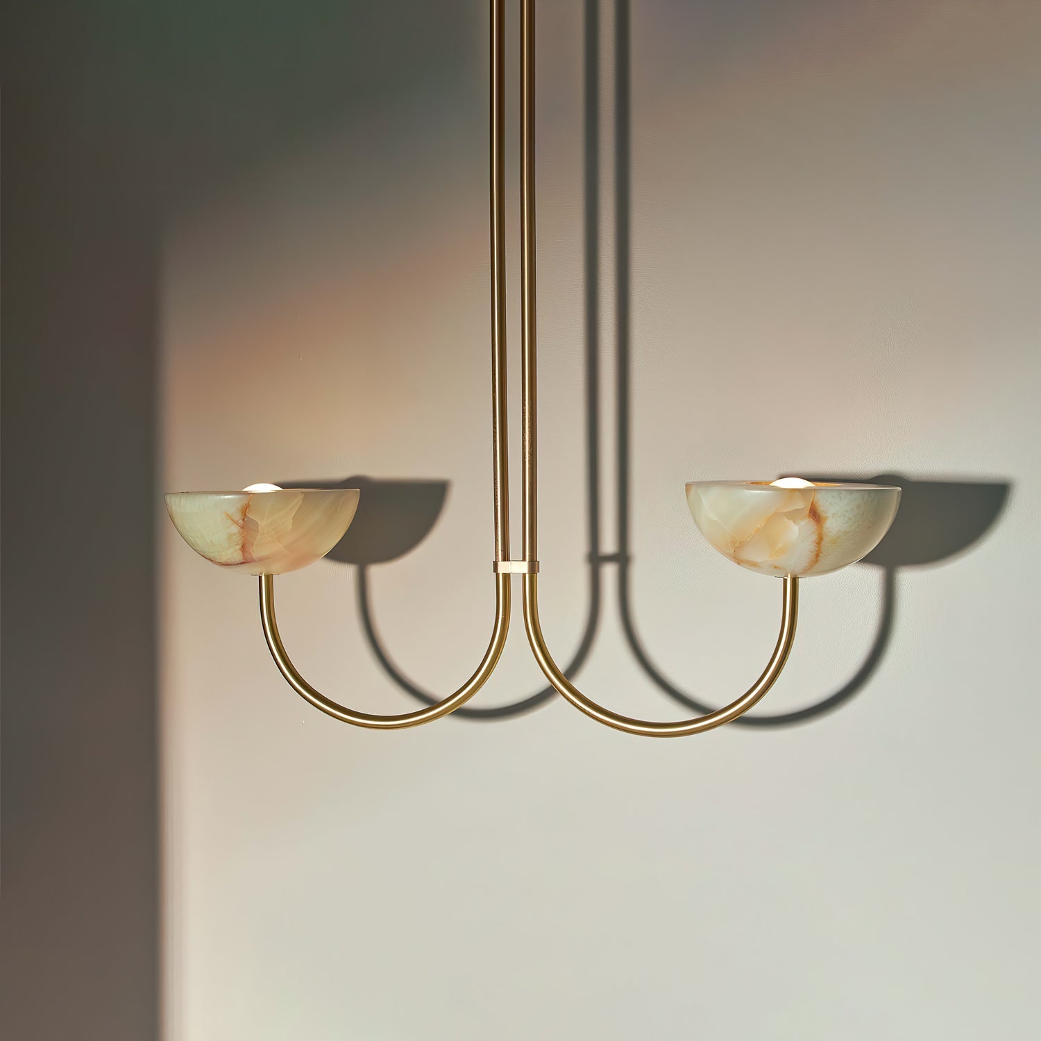 Lunaris Suspension Minimaliste en Albâtre
