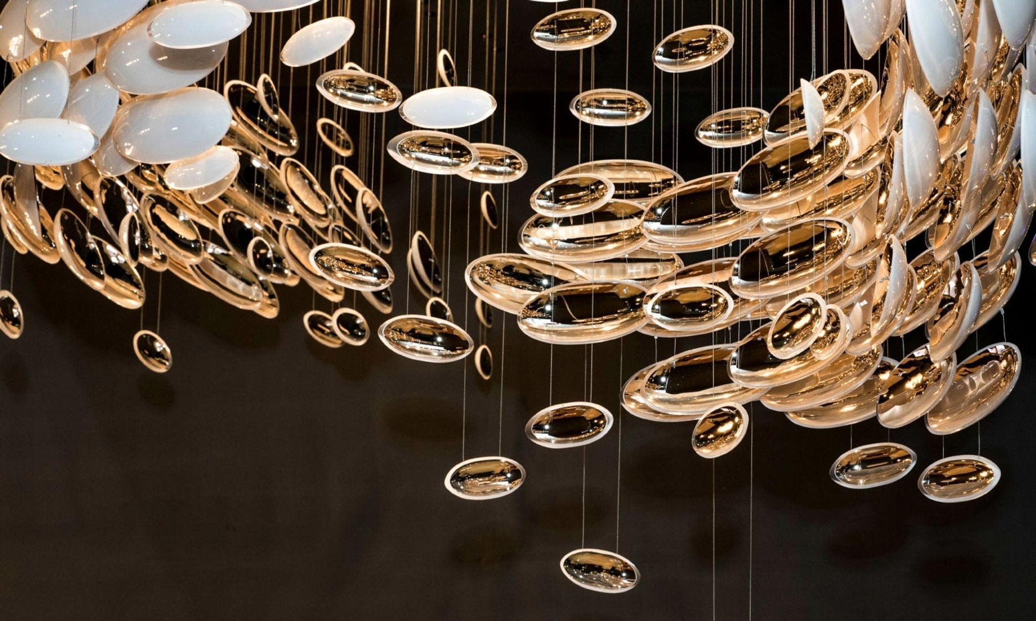 Nylorisra Metal Art Pendant Light - Blowlighting