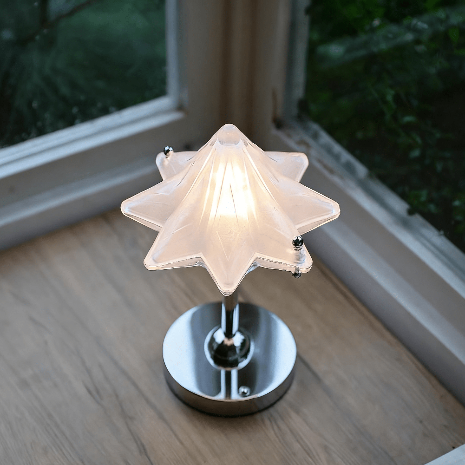 Lyra Star Table Light - Vakkerlight