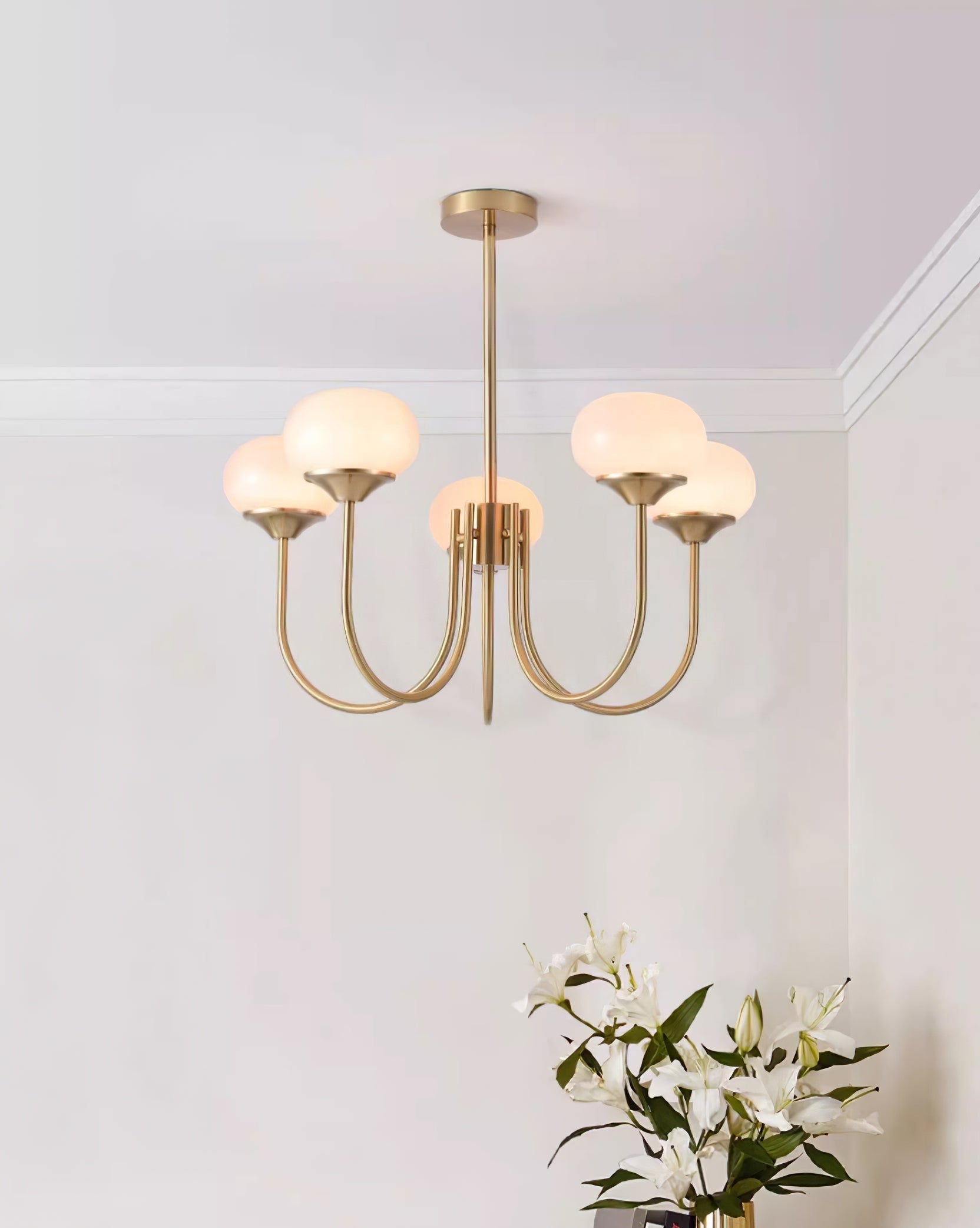 Marshmallow Chandelier - Blowlighting
