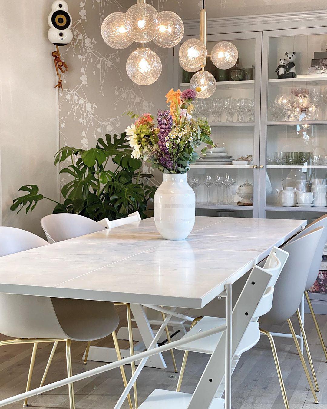 Miira Brass Pendant Light - Blowlighting