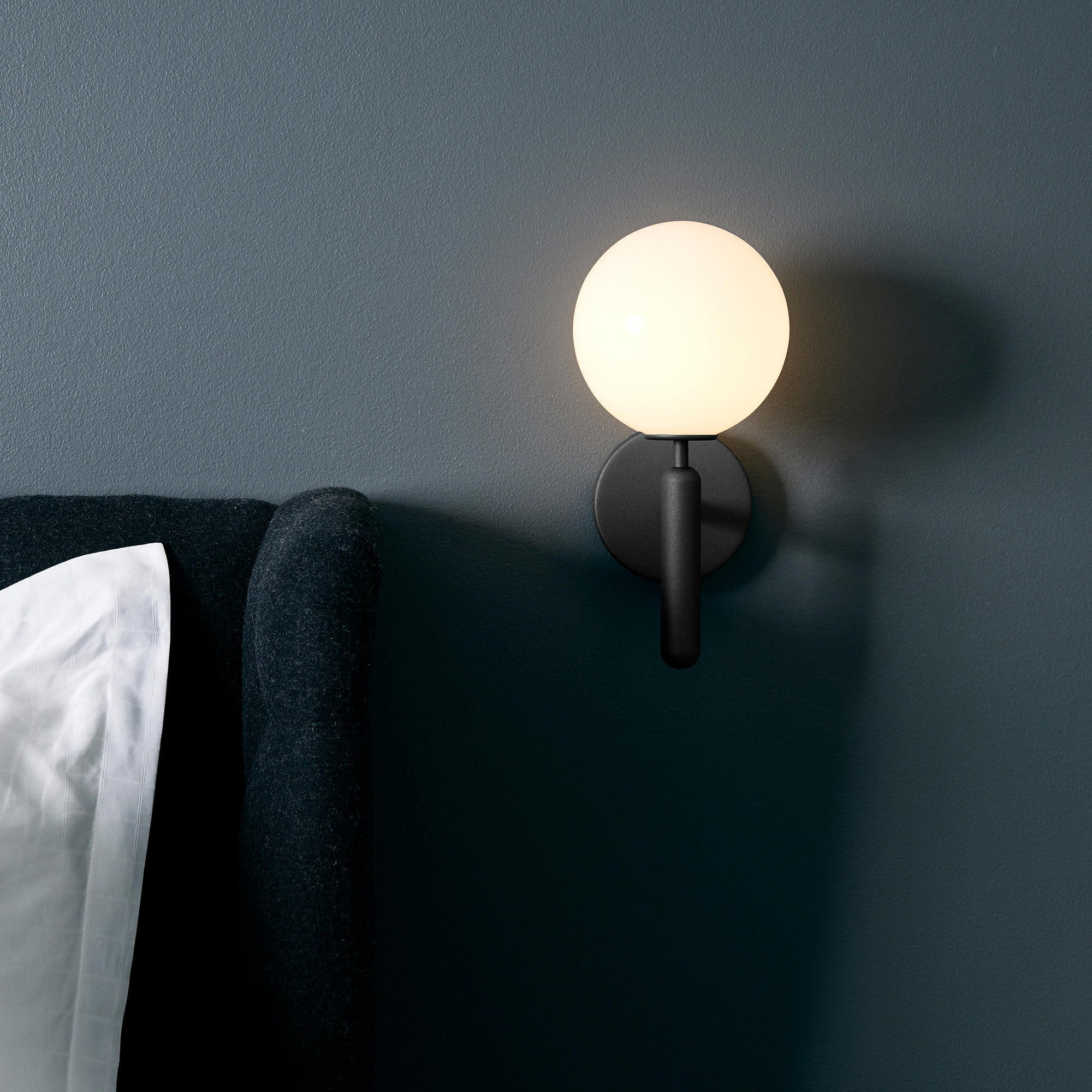 Nordica Wall Lamp - Blowlighting