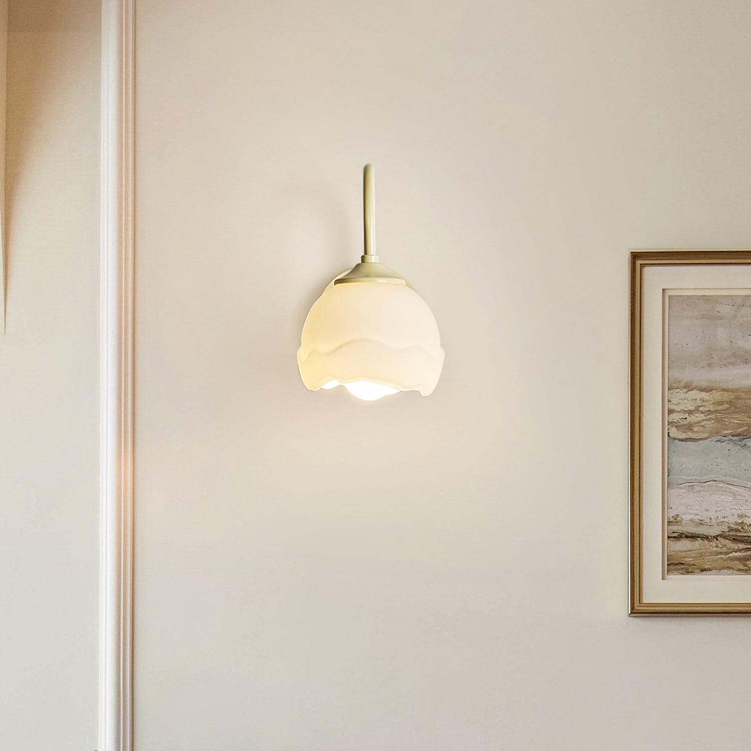 Milk White Floral Wall Lamp - Blowlighting