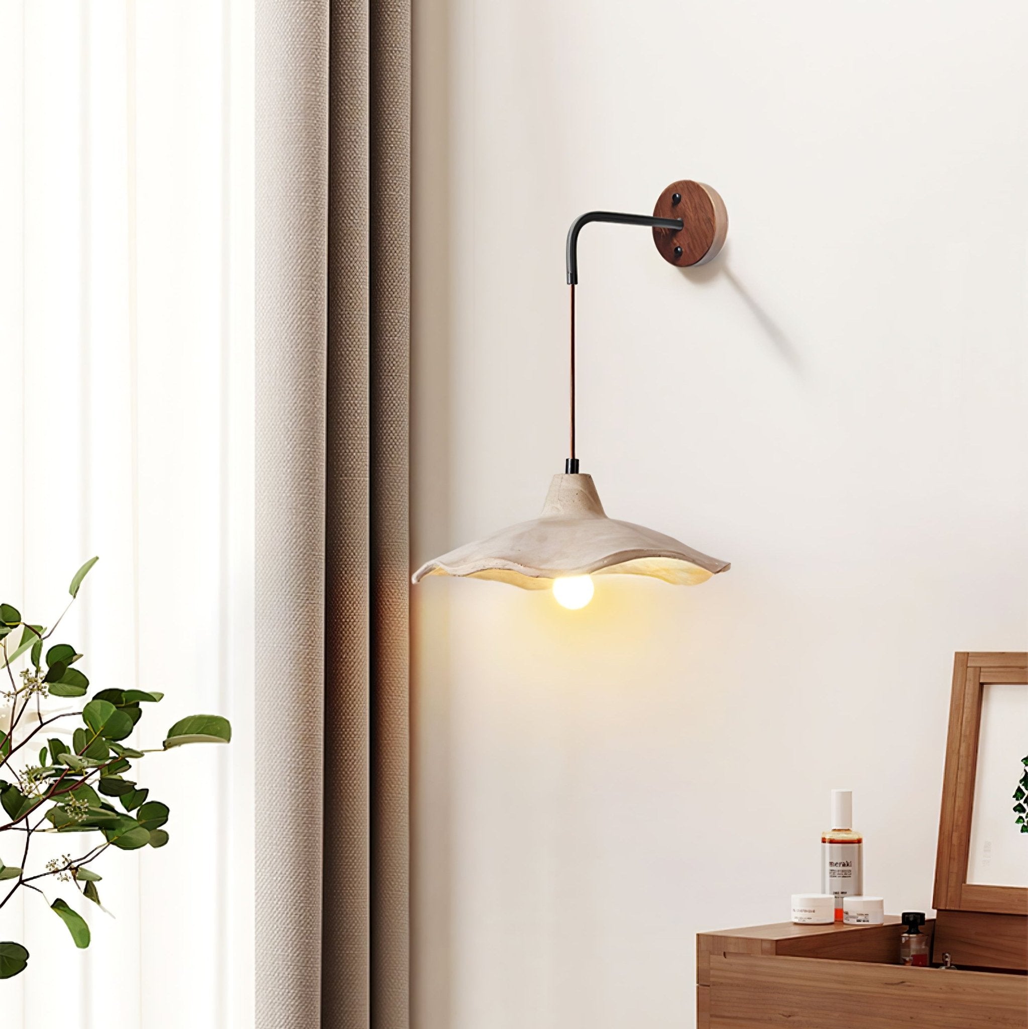 Mirella Applique Murale Élégante en Bois Moderne