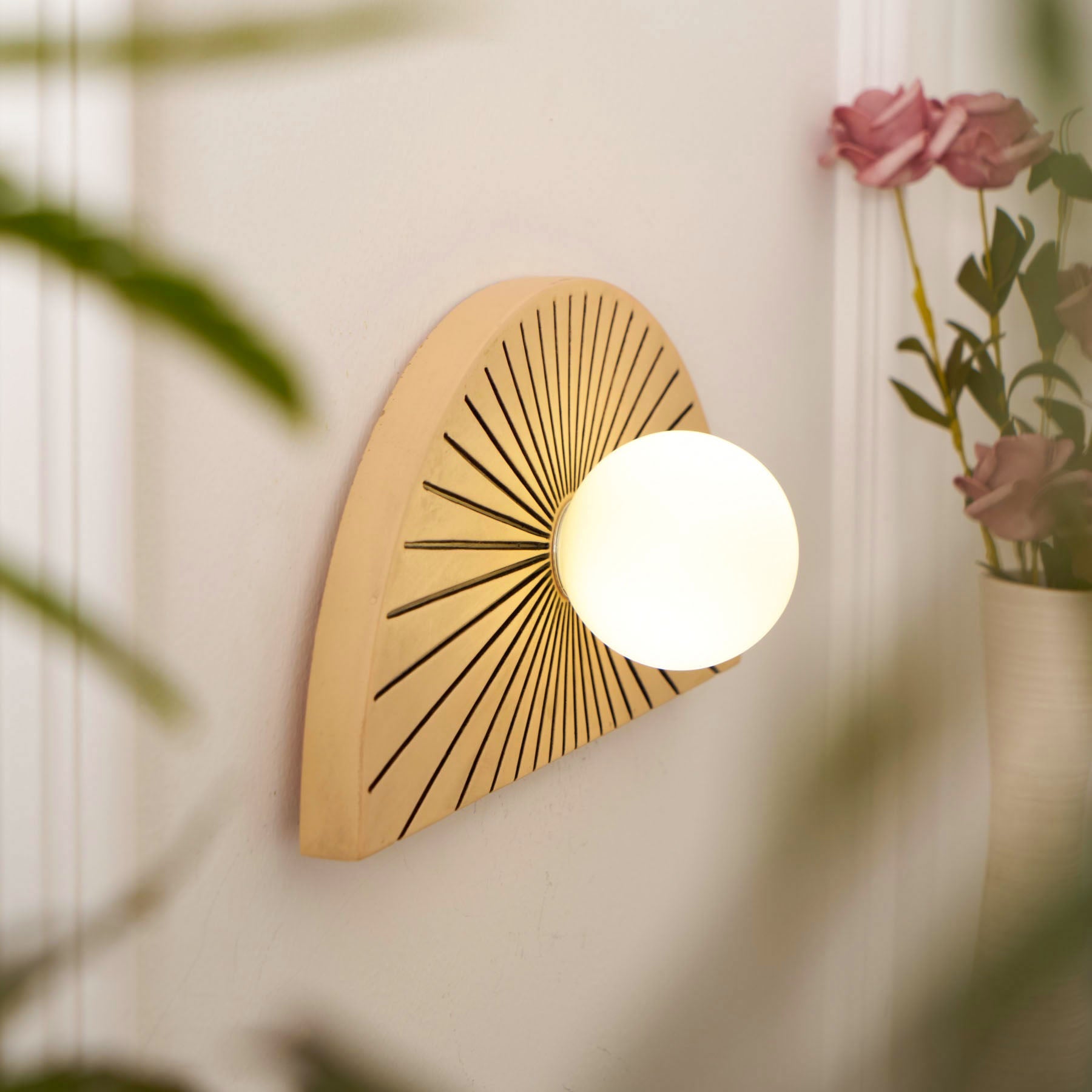 Nytheos Modern Minimalist Resin Glass Wall Lamp - Lamp Copper