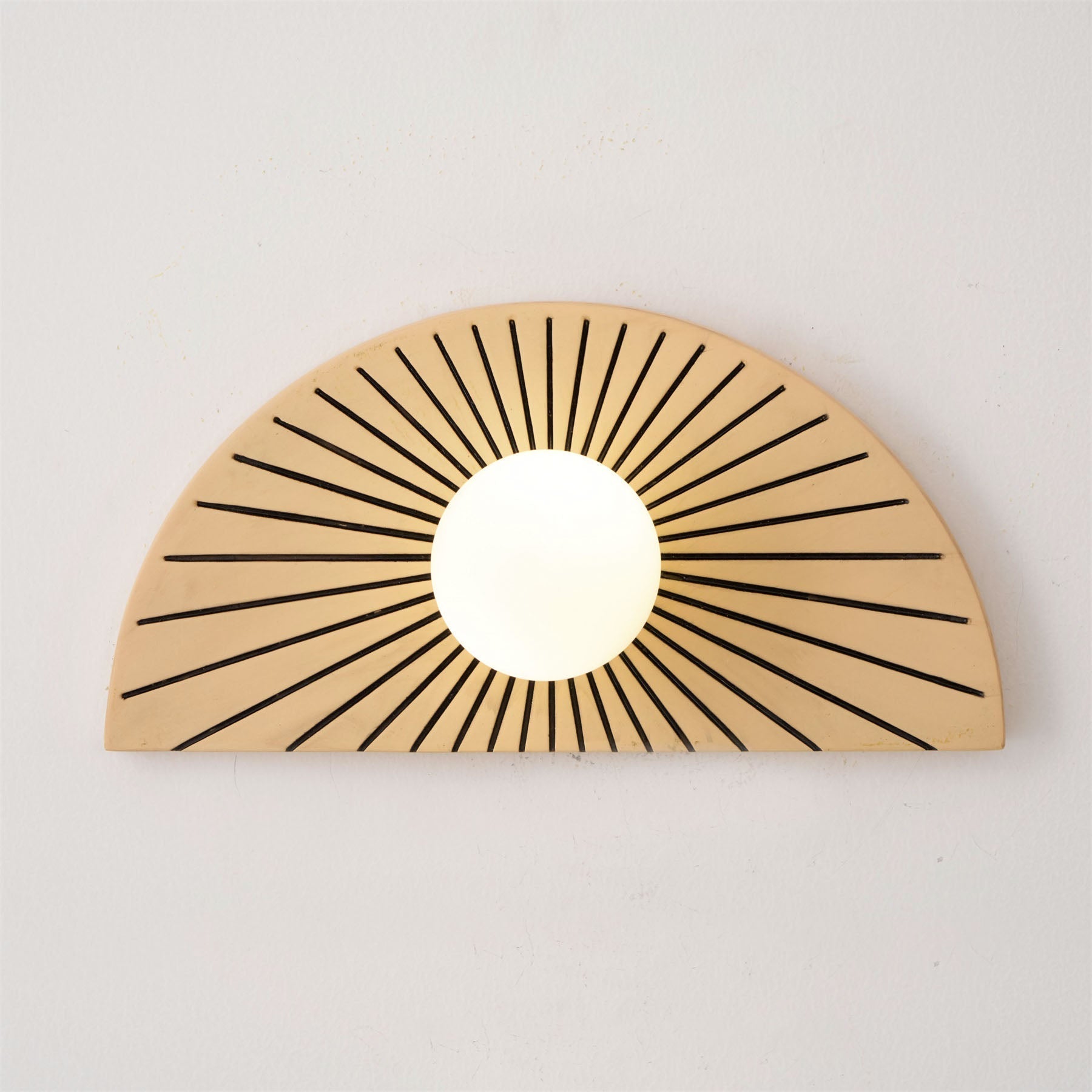 Nytheos Modern Minimalist Resin Glass Wall Lamp - Lamp Copper