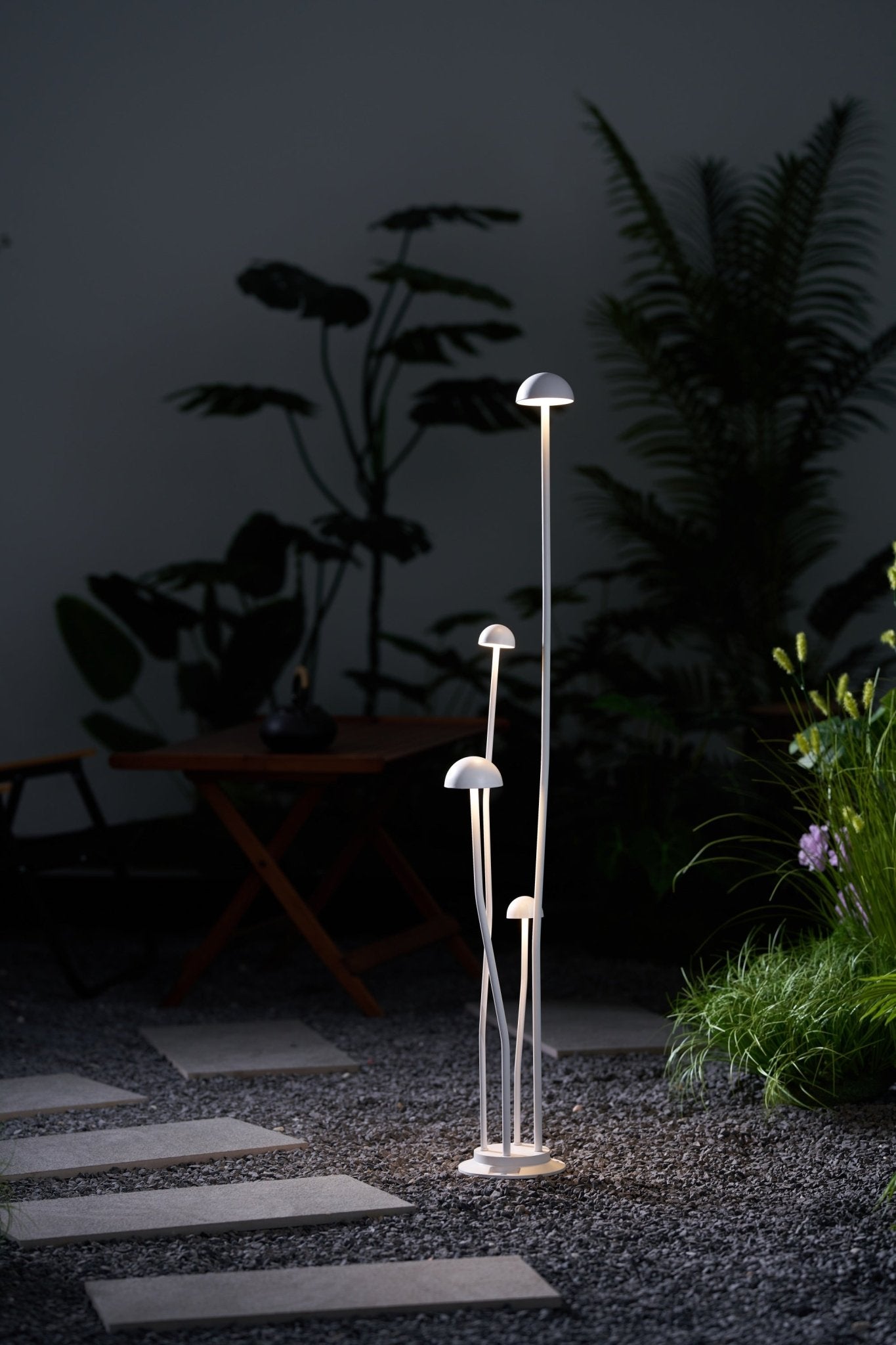 Mushroom Outdoor Lamp - Vakkerlight