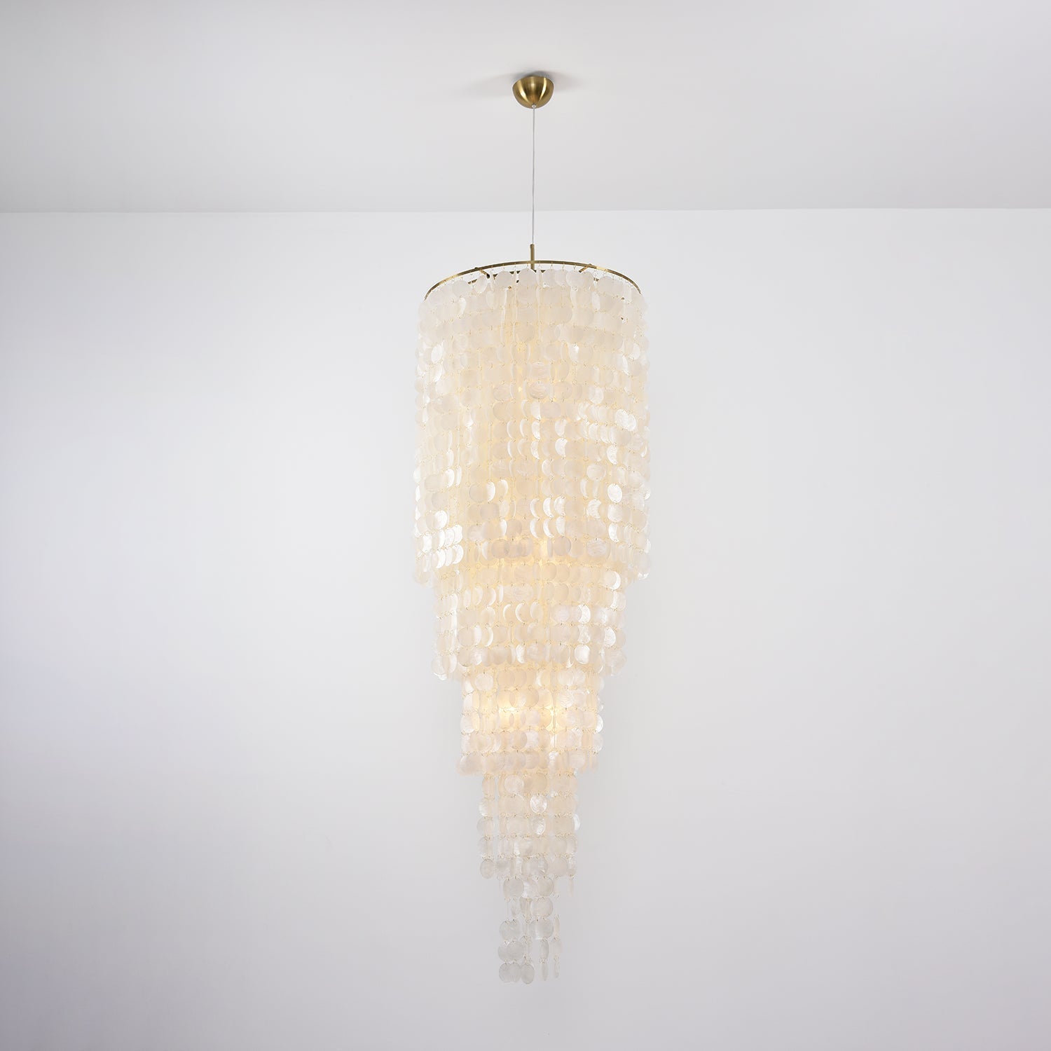 Eloryra Cascading Glass Chandelier - Blowlighting
