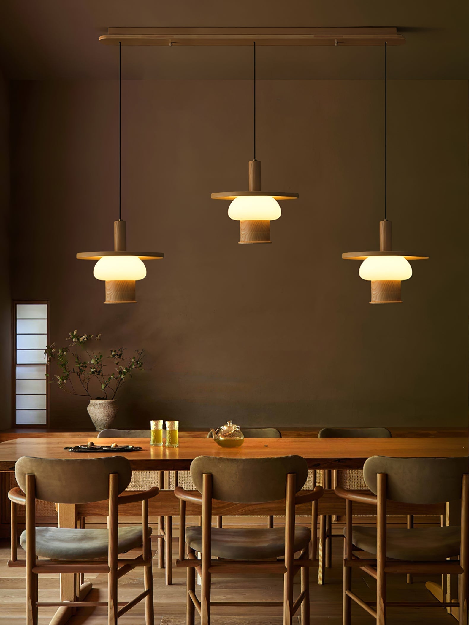 Zephaan Traditional Art Classic Glass Wood Pendant Light - Blowlighting