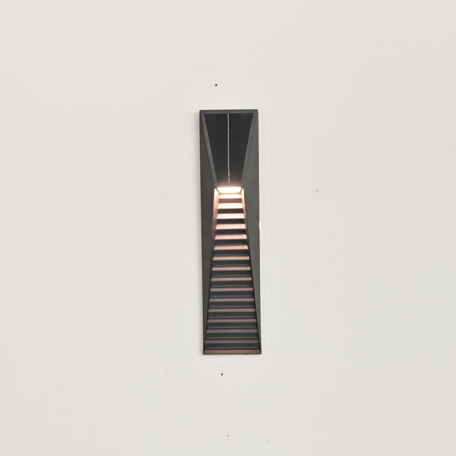 Obsidian Path Solar Outdoor Wall Light - Blowlighting