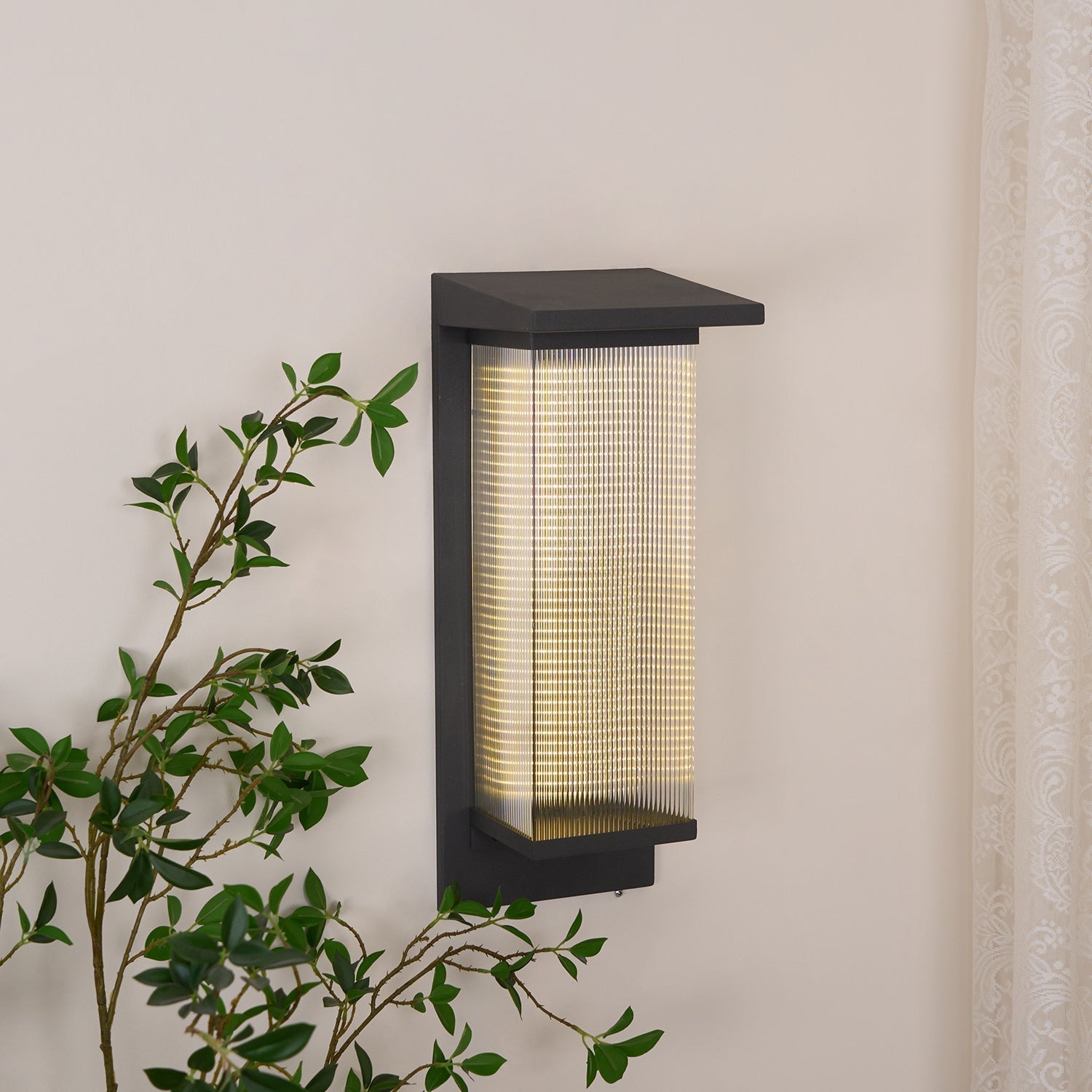 Oleron Box Outdoor Solar Wall Lamp - Blowlighting