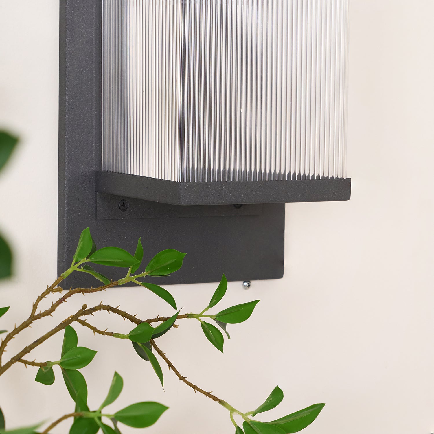 Oleron Box Outdoor Solar Wall Lamp - Blowlighting