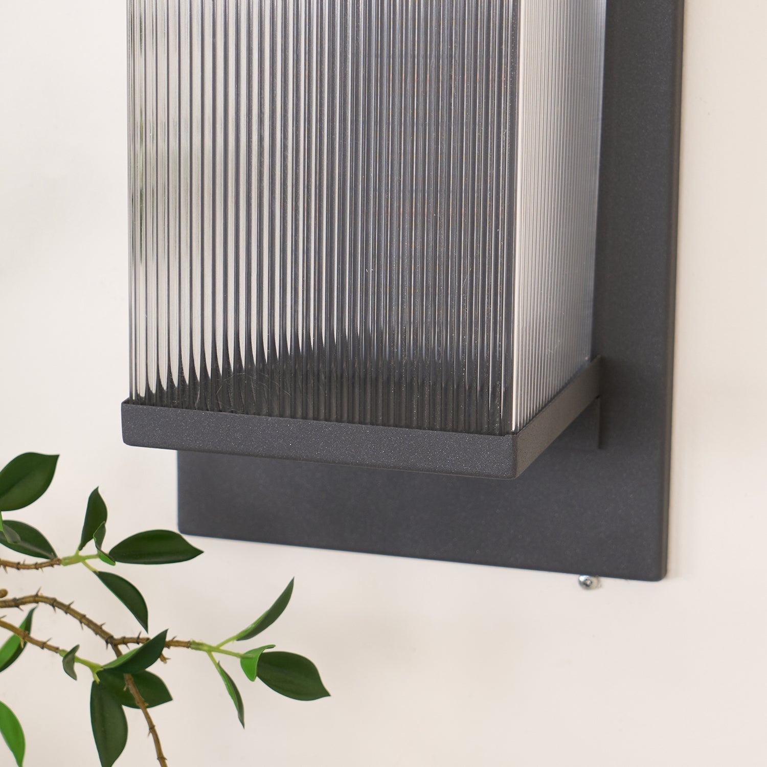Oleron Box Outdoor Solar Wall Lamp - Blowlighting
