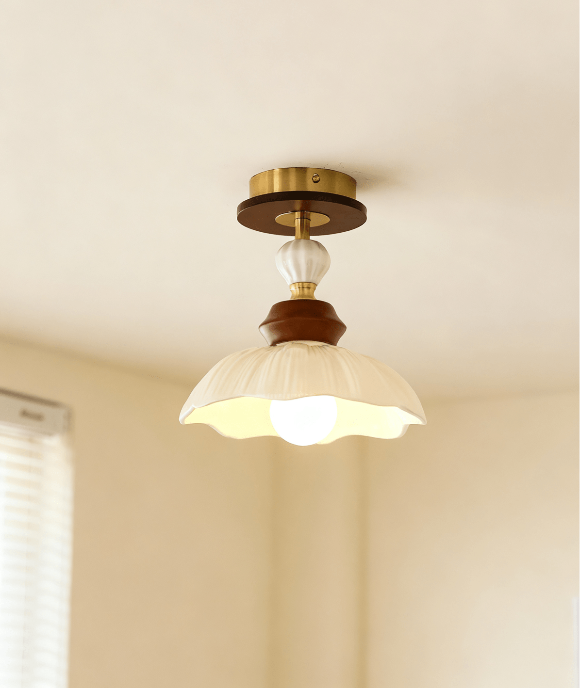 Petal Bloom Lampe Plafond Élégante Chaleureuse Charmante