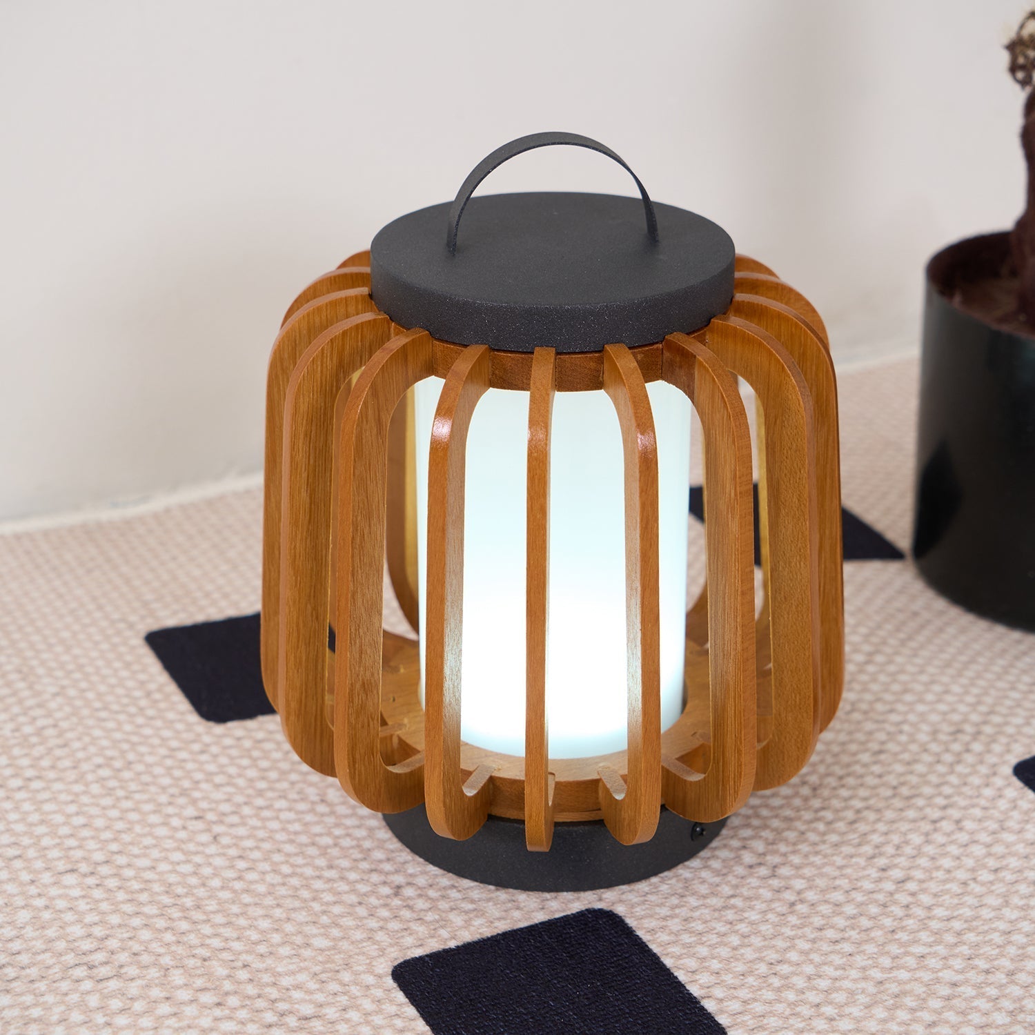 Ray Portable Lantern Outdoor Light - Blowlighting