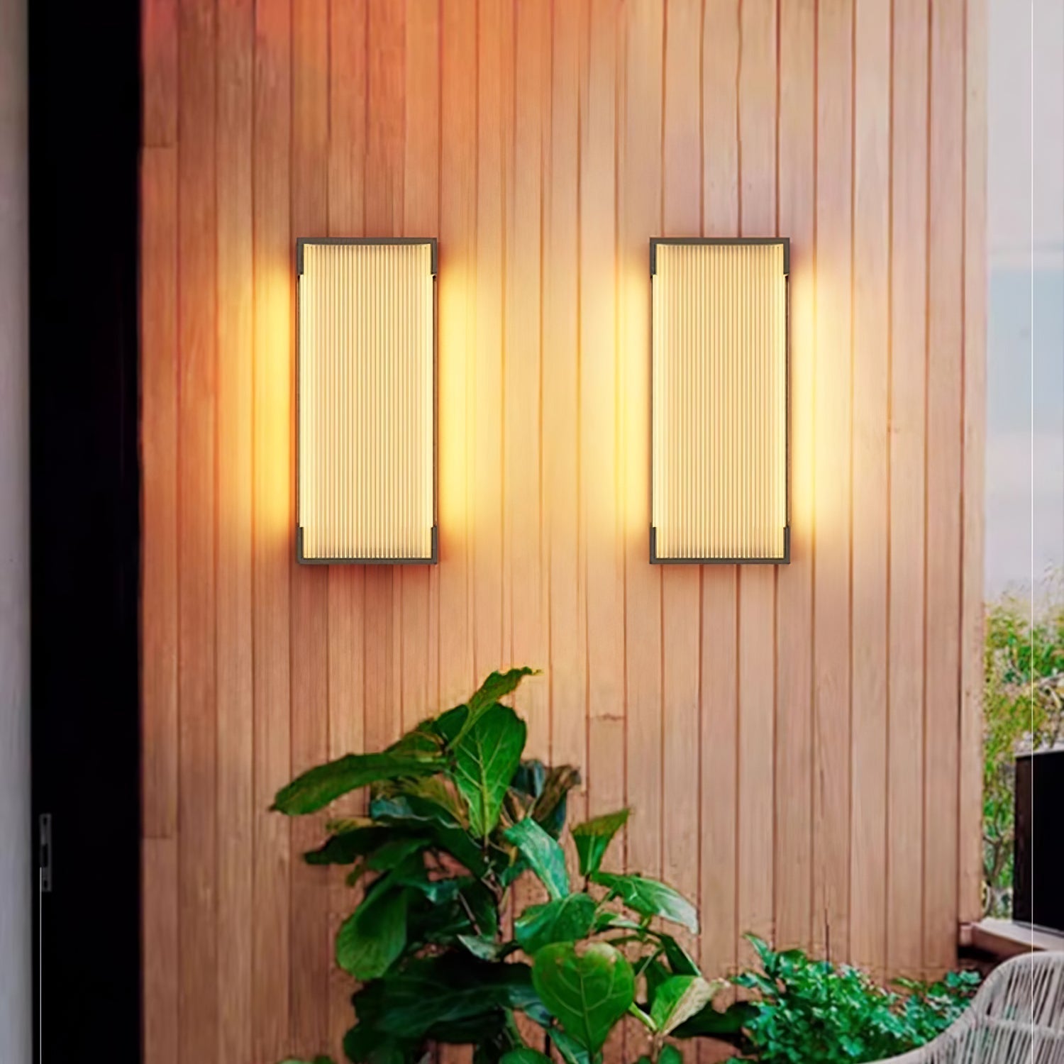 Rectangular Solar Outdoor Wall Light - Blowlighting
