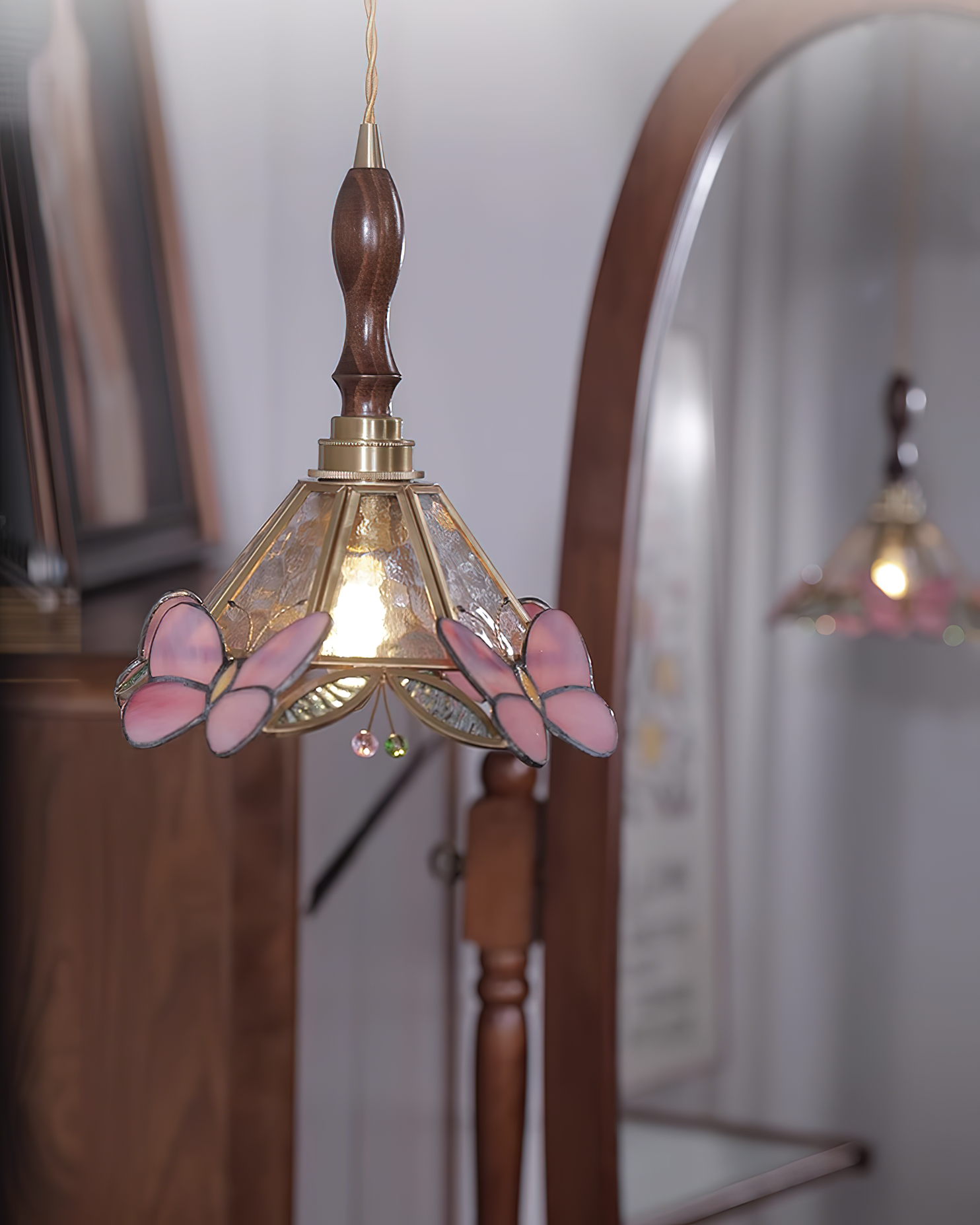 Tiffany Retro Butterfly Pendant Light - Letslighting