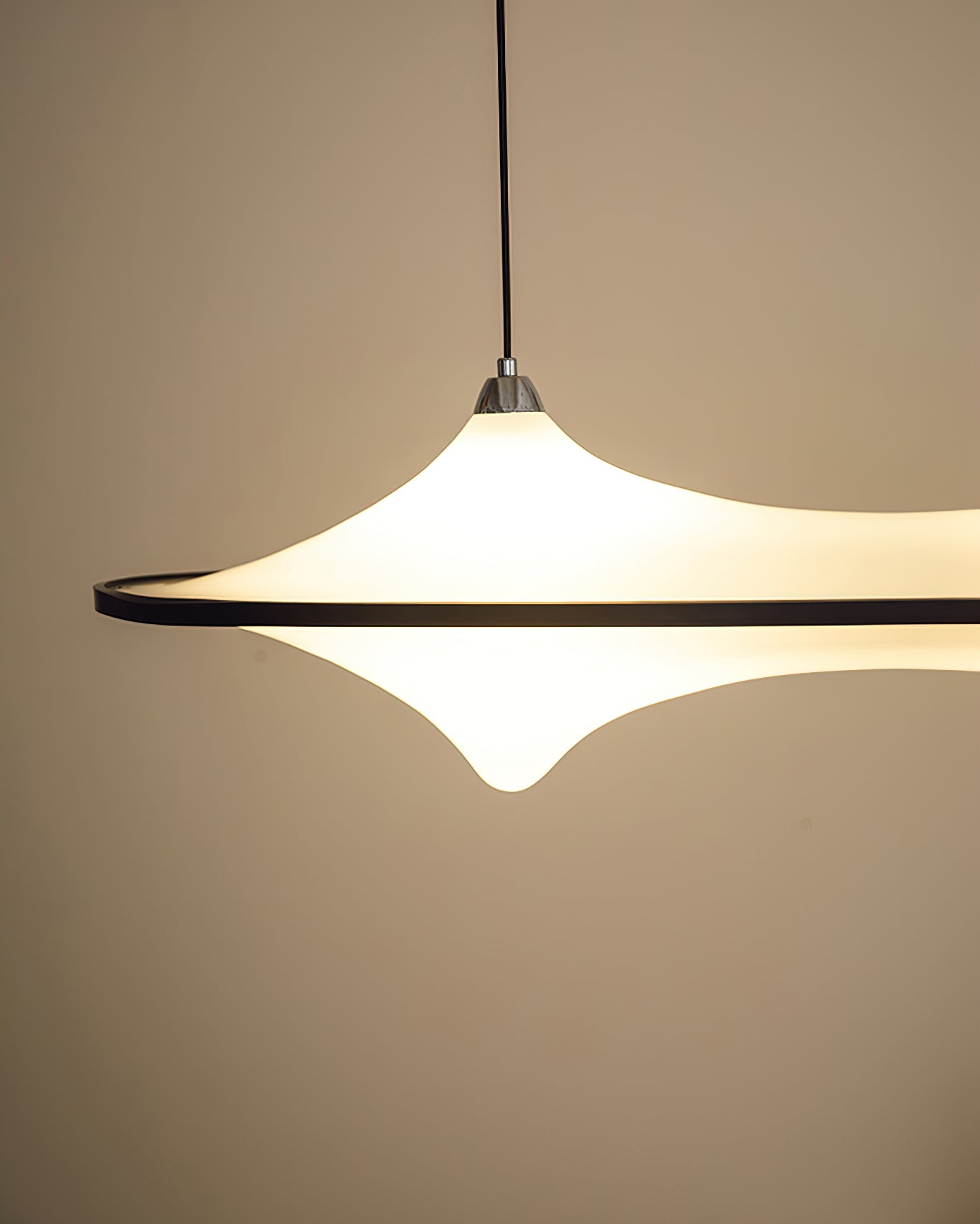 Nebulux Acrylic Pendant Light - Blowlighting