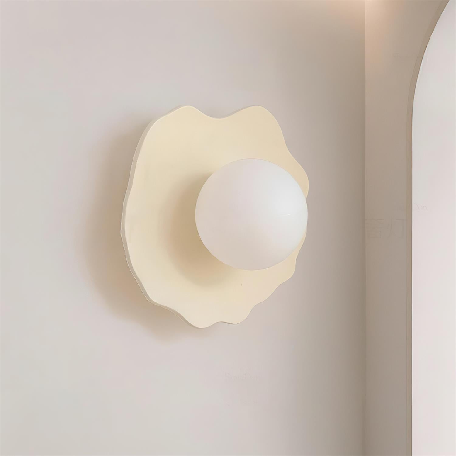 Wall Lamp Scalloped Resin Disc with Canopy - Letslighting