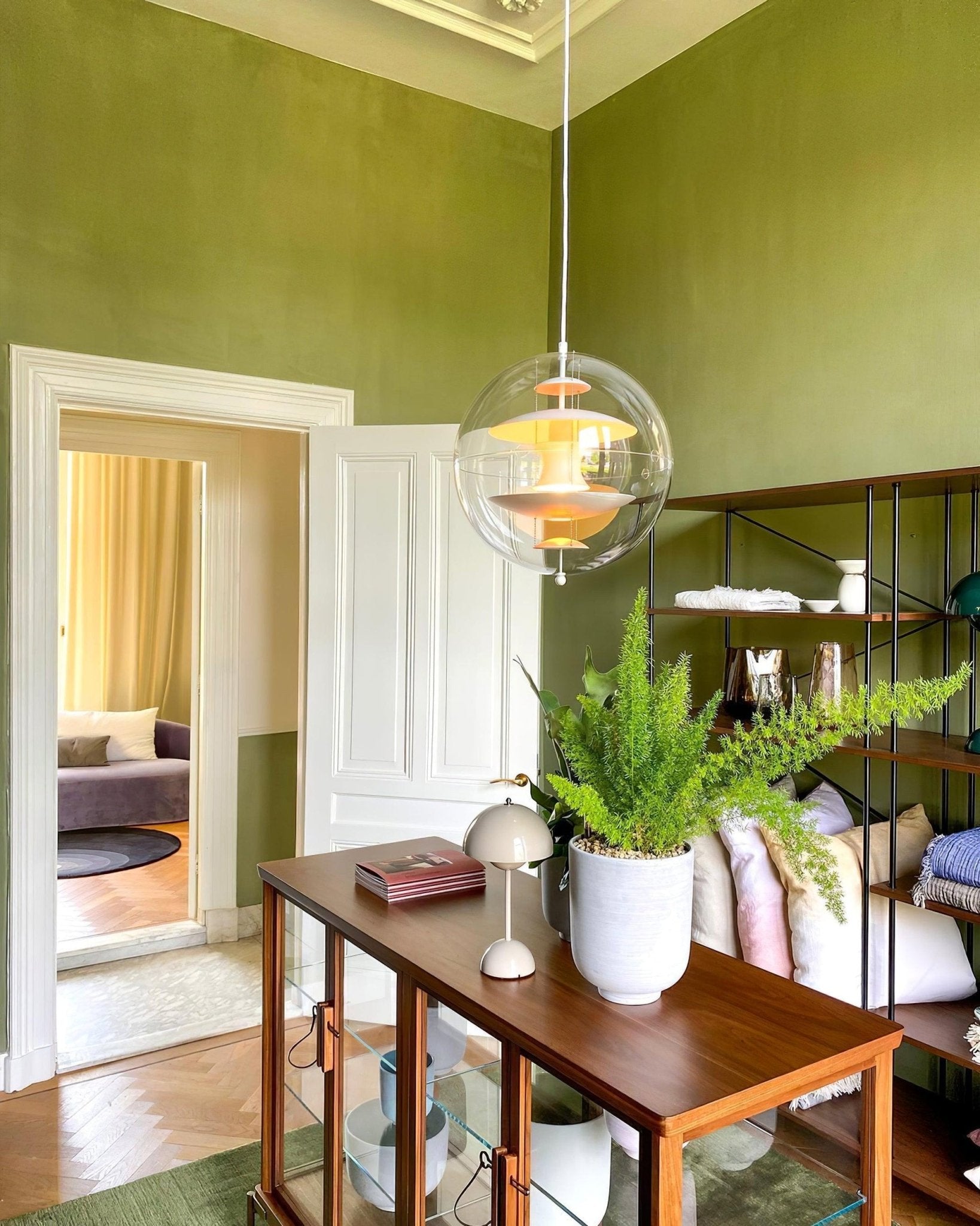 Round Sphere Pendant Lamp - Blowlighting