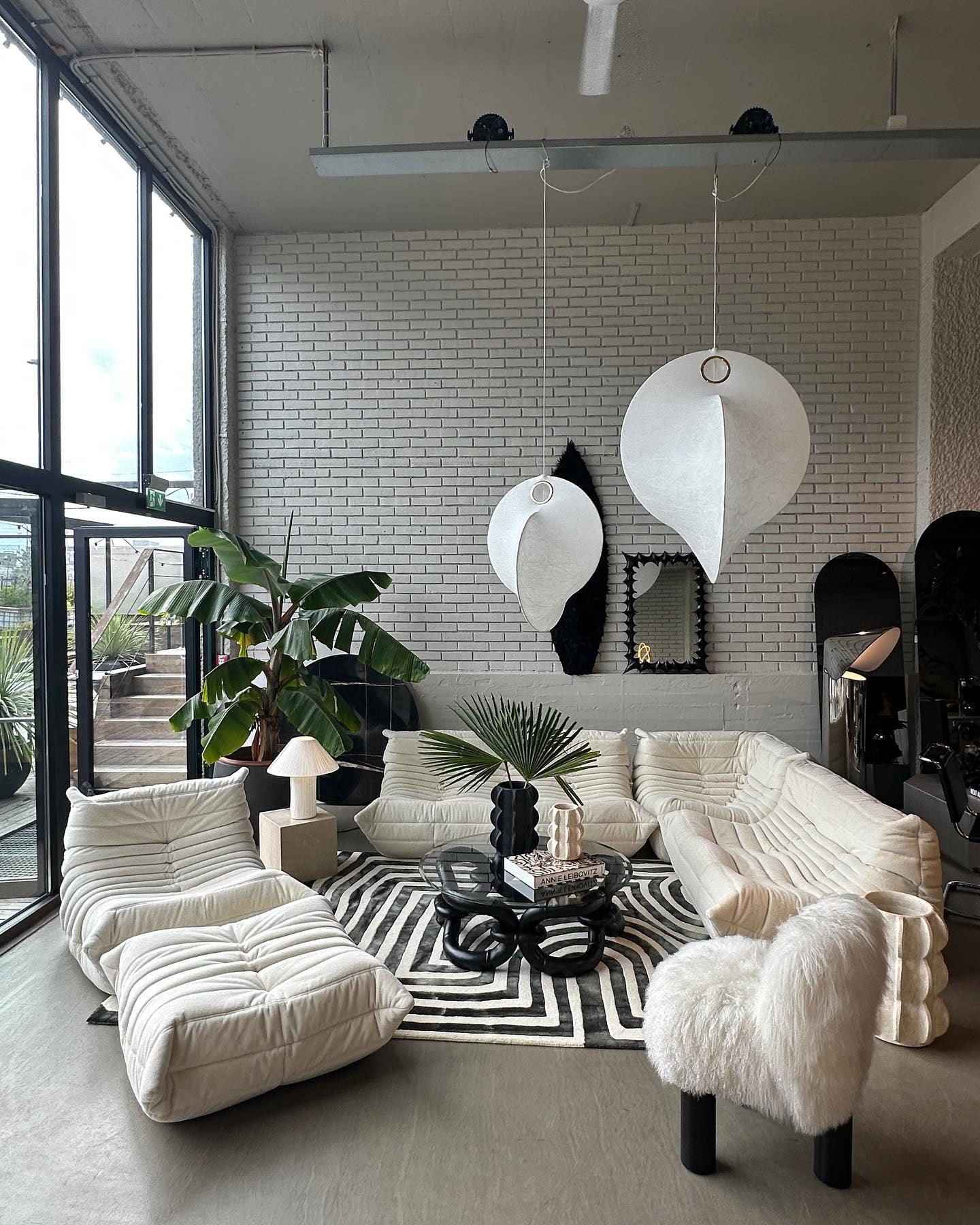 Ballet Pendant Lamp White Organic Shape - Letslighting