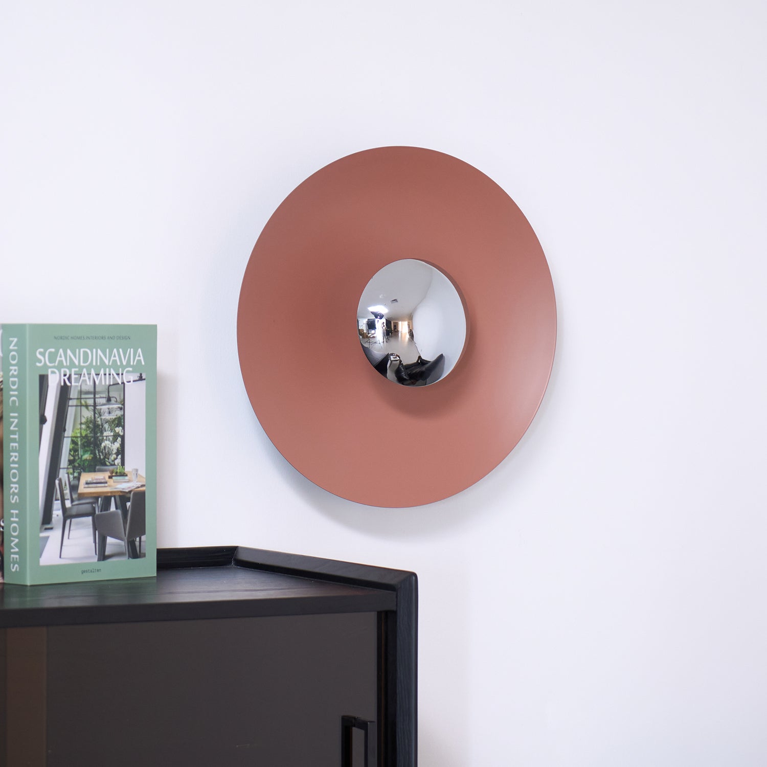 Simplicity Glow Wall Light - Blowlighting