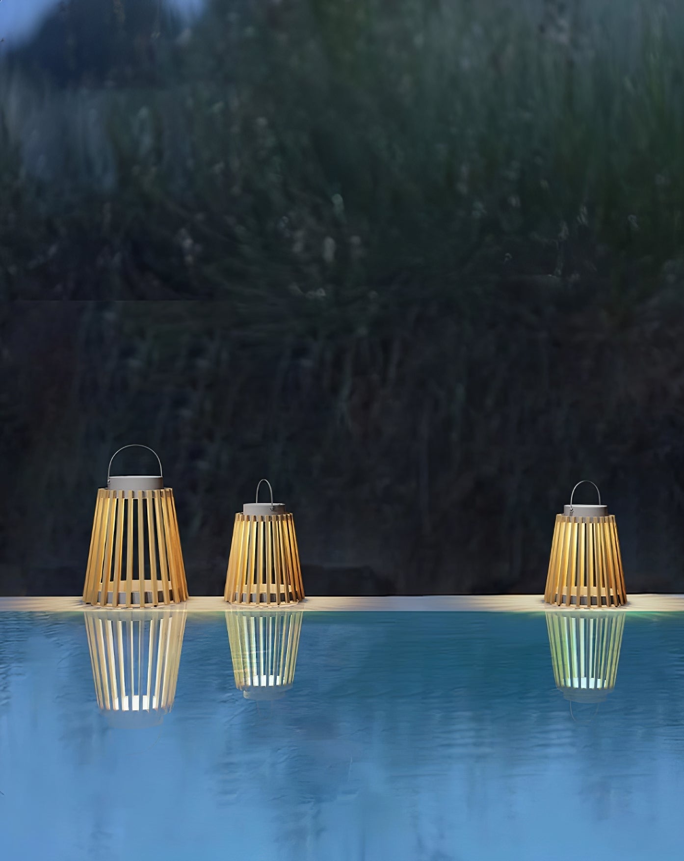 Solene Solar Outdoor Lantern Lamp - Vakkerlight
