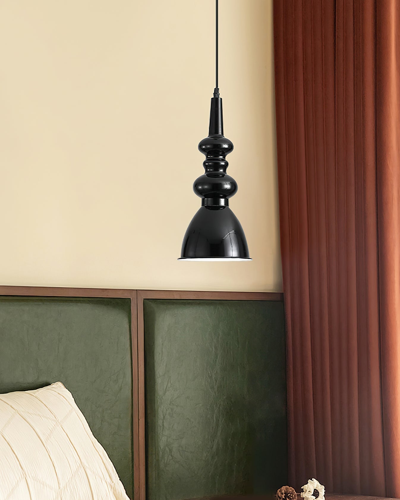 Svelte Noir Pendant Light - Blowlighting