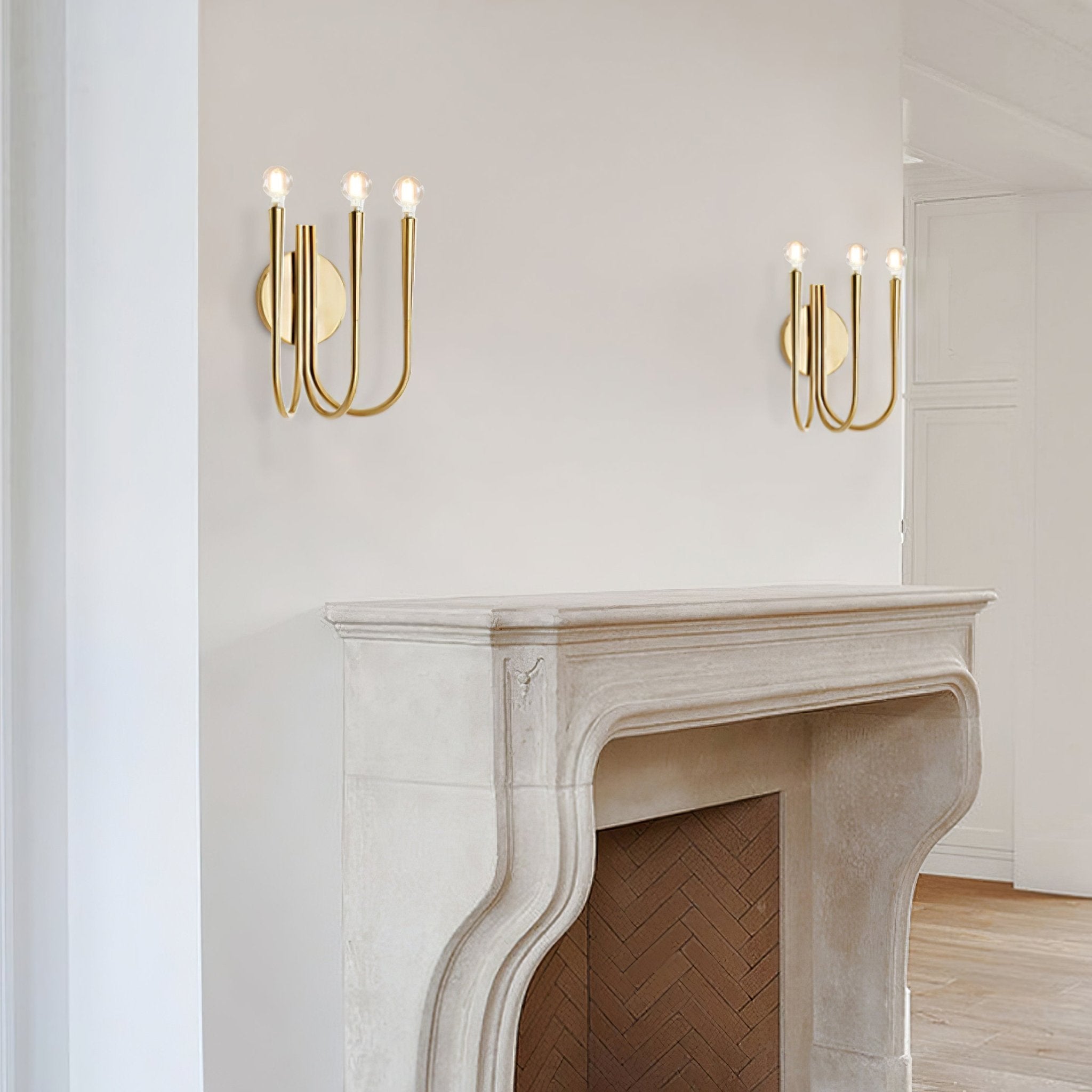 Swoop Arm Wall Lamp - Blowlighting