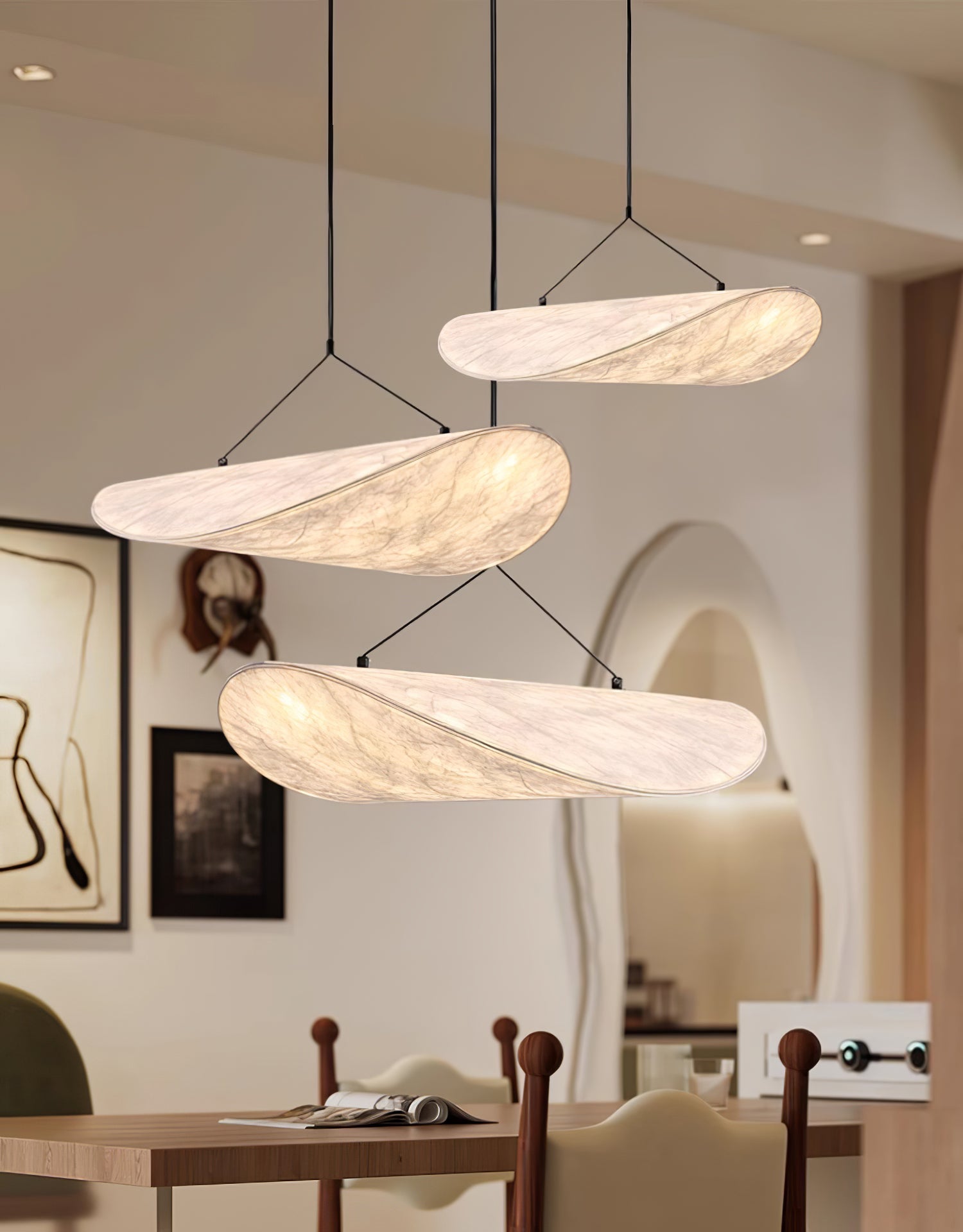 Tense Pendant Light - Blowlighting