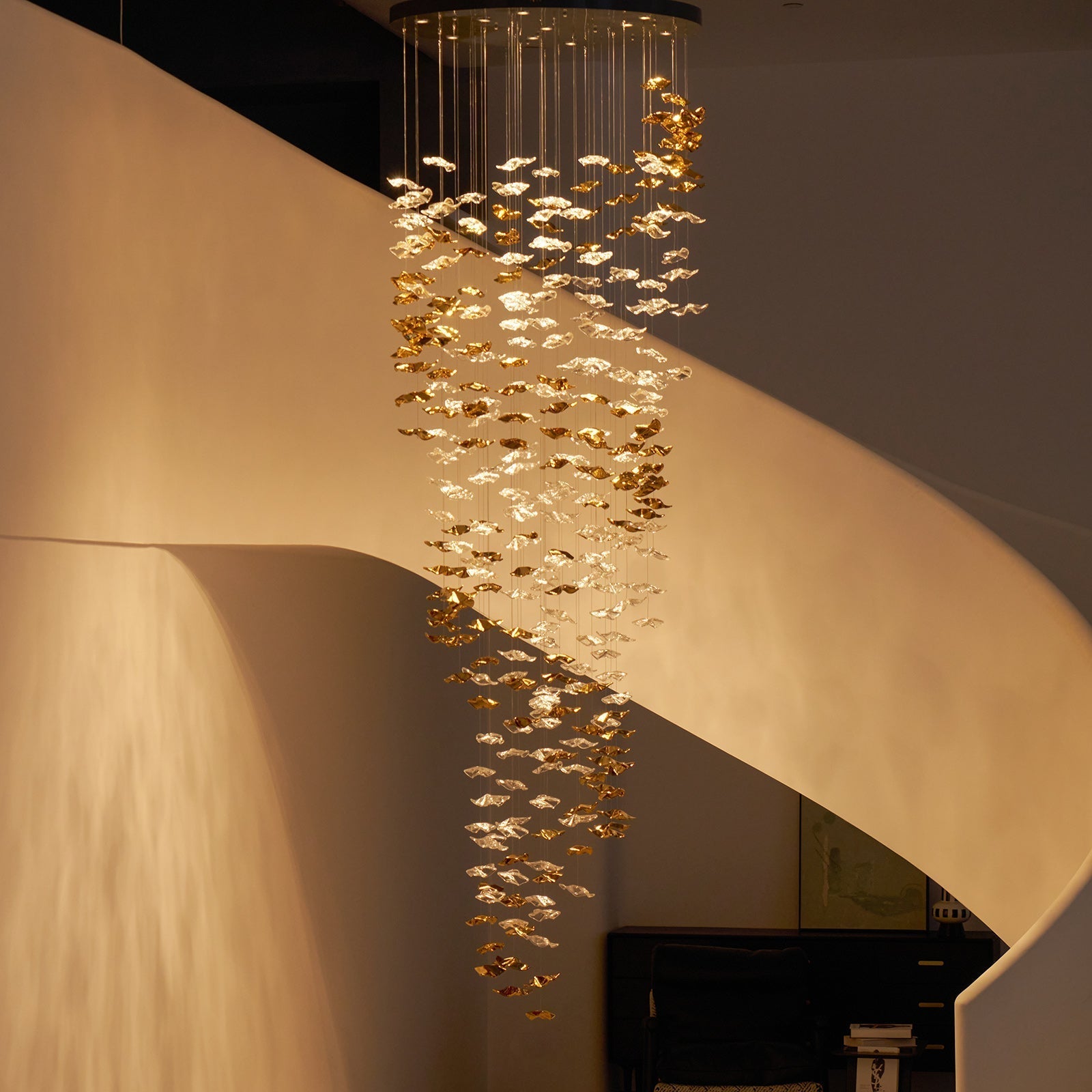 Cezorisra Luxury Brass Linear Chandelier - Blowlighting