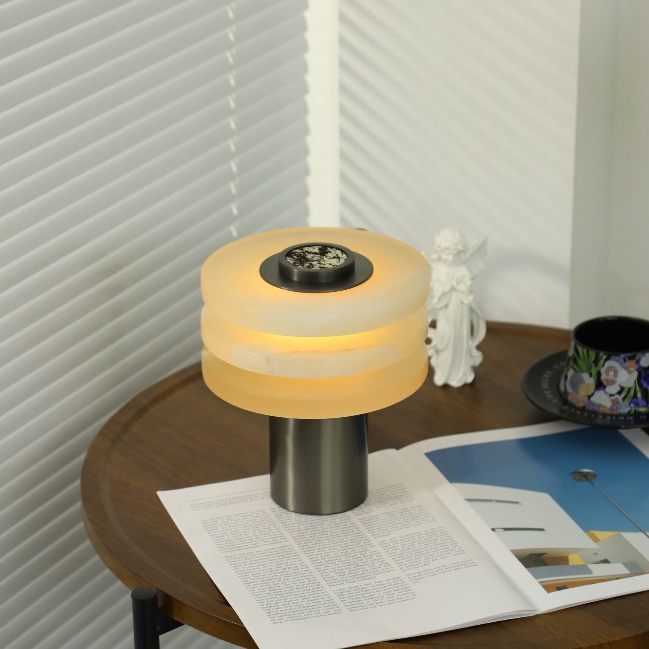 Tiered Obelisk Alabaster Table Lamp - Vakkerlight