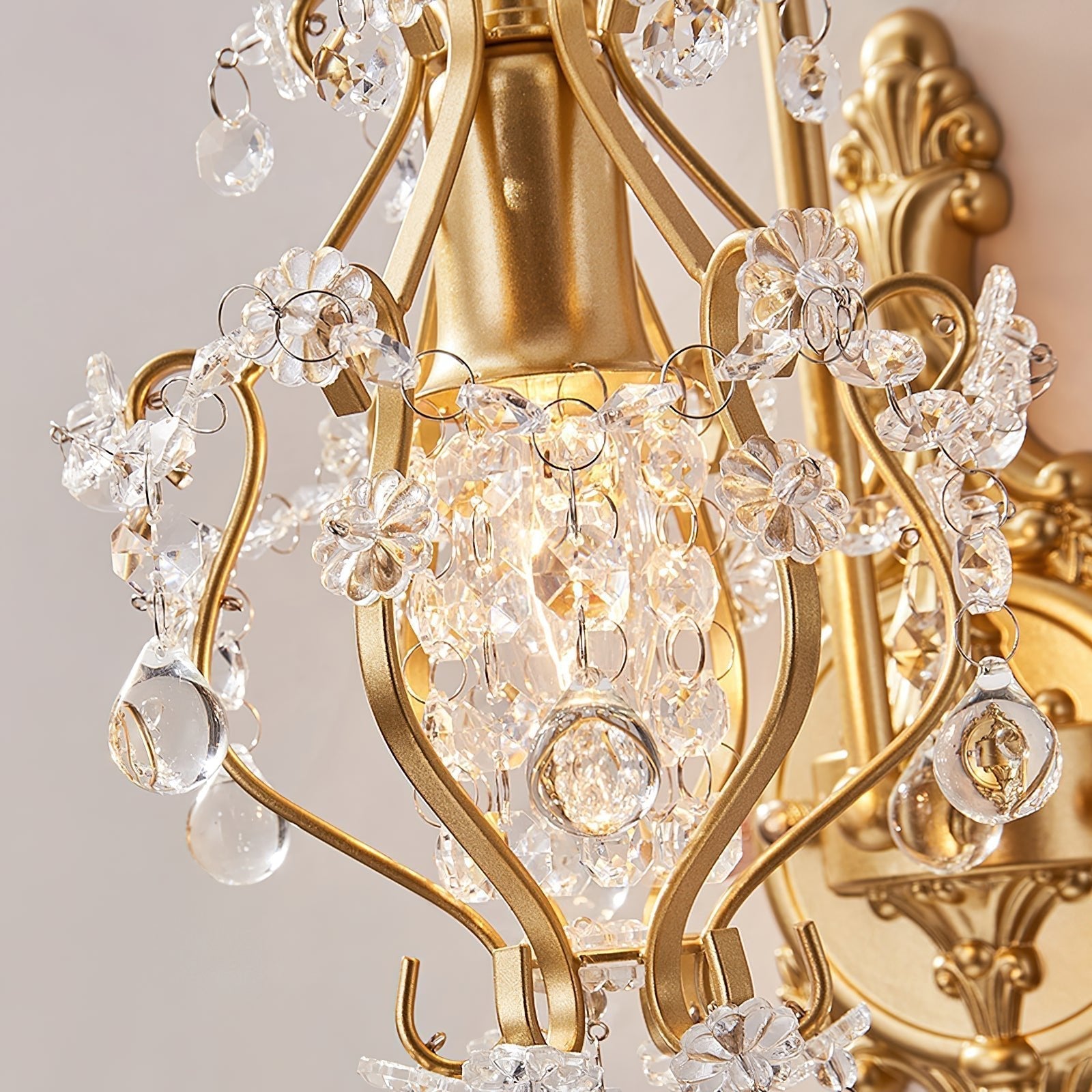 Timon Crystal Wall Lamp - Blowlighting