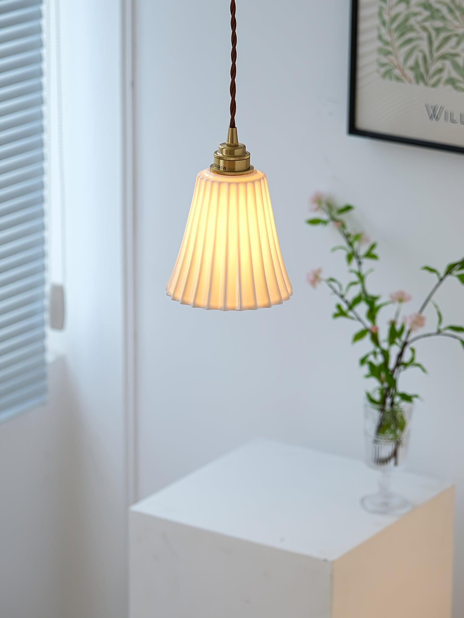 Trumpet Ceramic Pendant Light - Blowlighting