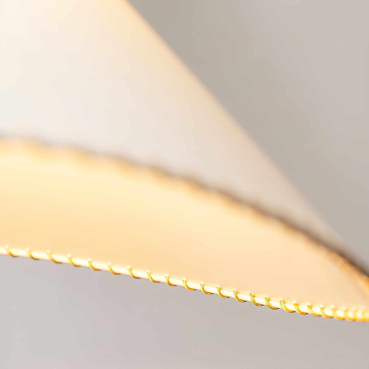 Twisted Shade Pendant Lamp - Blowlighting