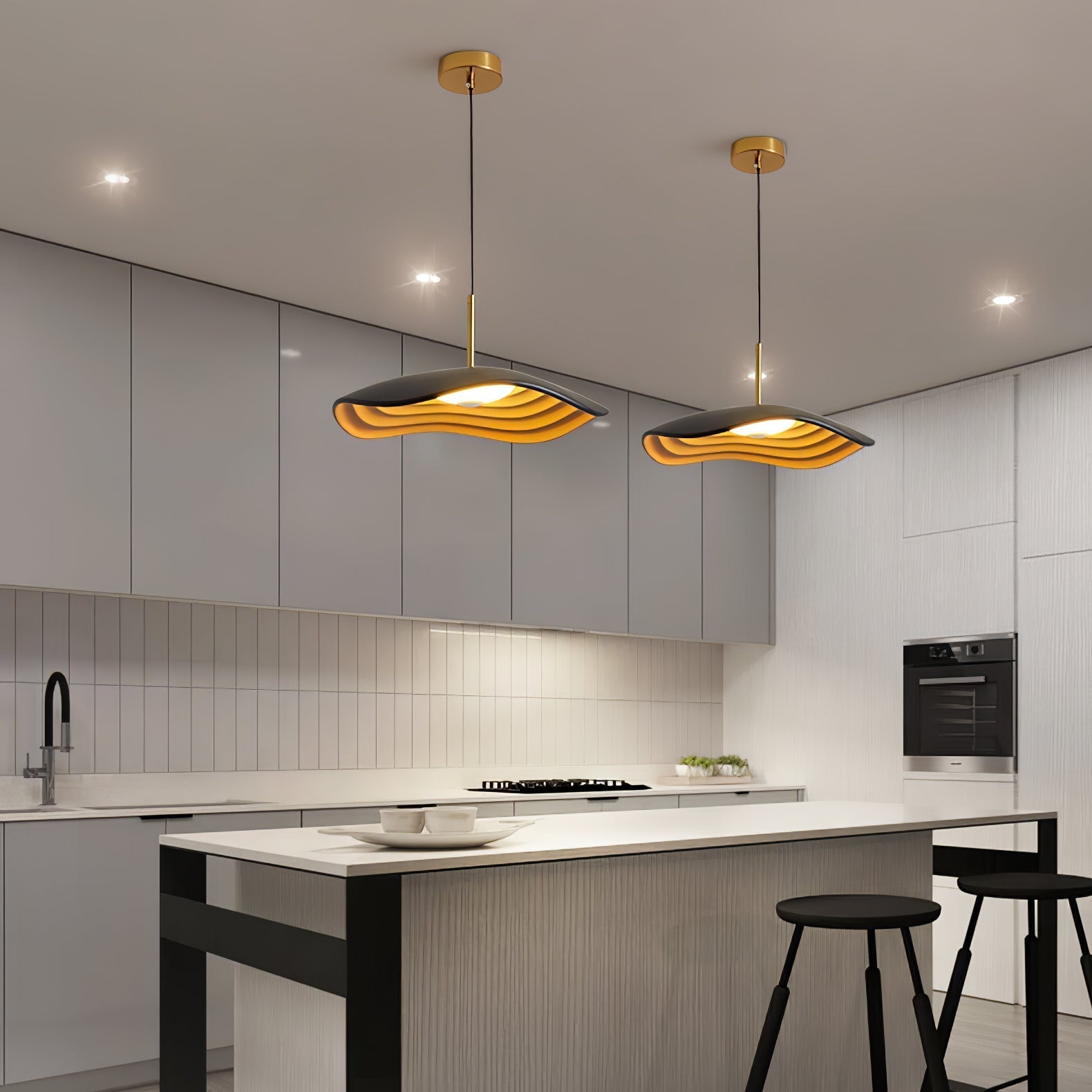 Valentina Pendant Lamp - Blowlighting