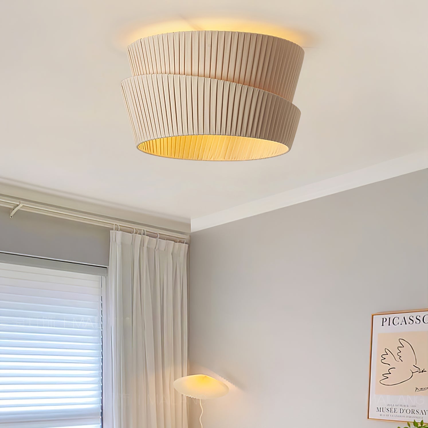 Vela Twist Ceiling Lamp - Blowlighting