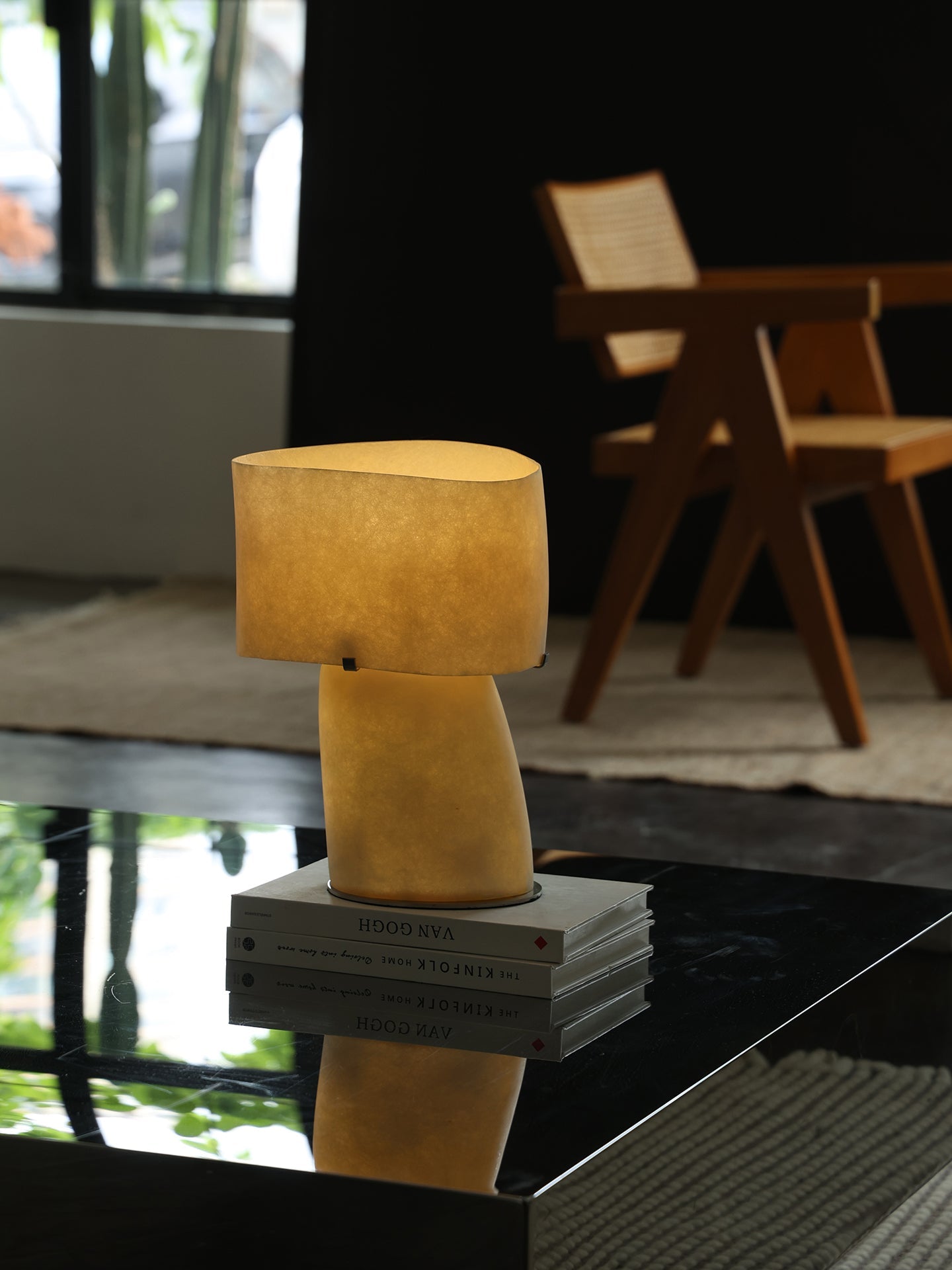 Vellum Moderne Minimaliste Plastique Métal Lampe de Table