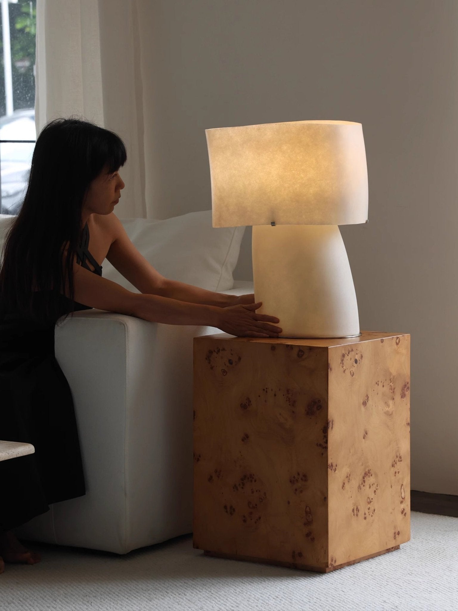 Vellum Moderne Minimaliste Plastique Métal Lampe de Table