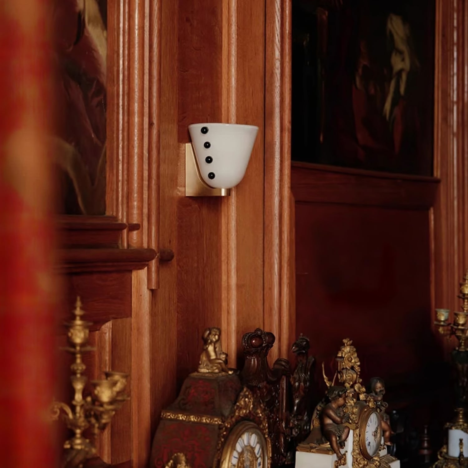 Velora Wall Sconce - Blowlighting