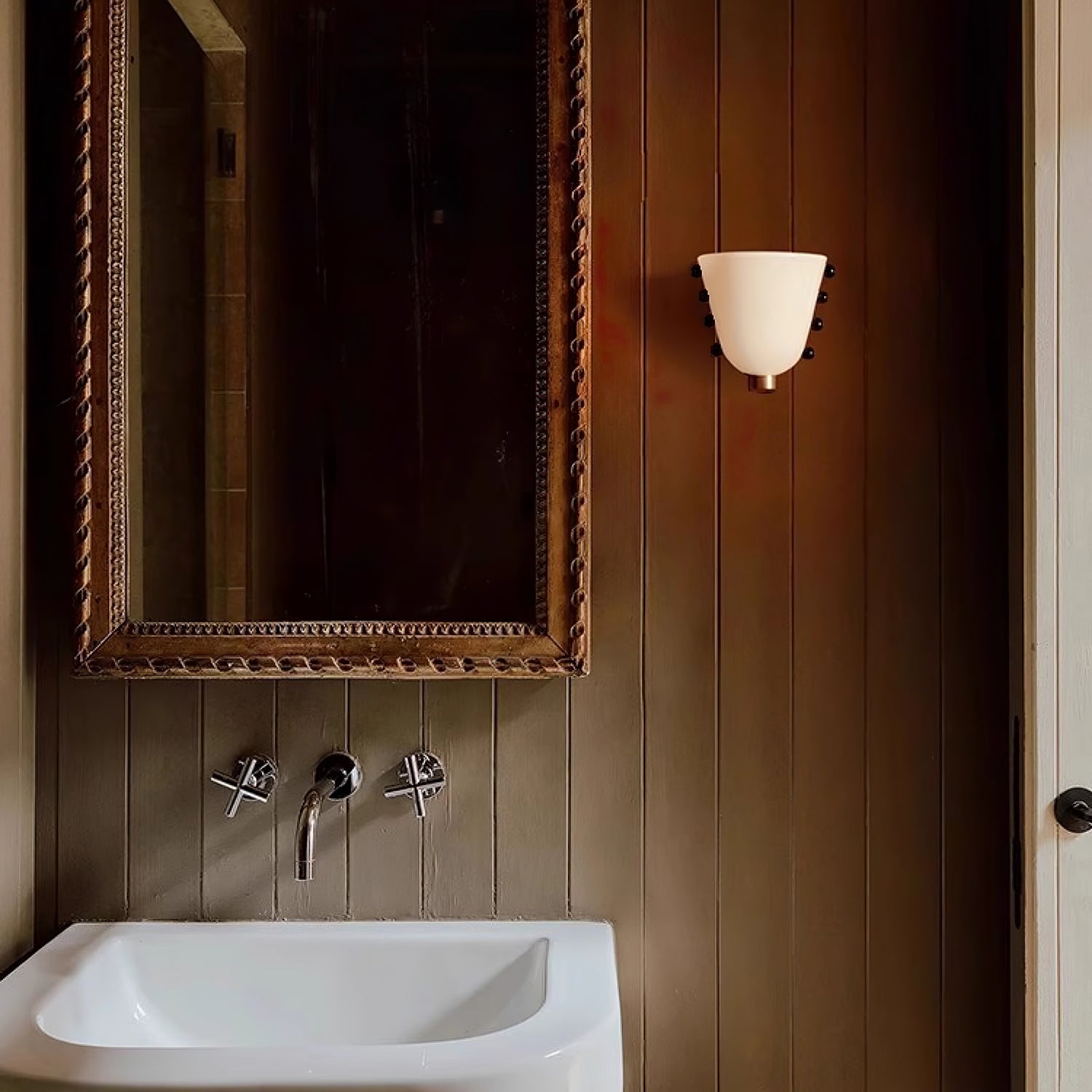 Velora Wall Sconce - Blowlighting