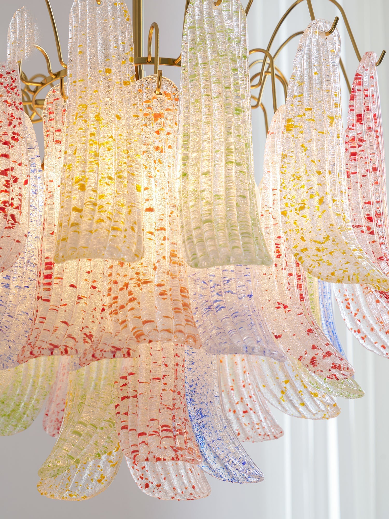 Chandelier Glass Petals Frame Colorful Artistic Ambience - Letslighting
