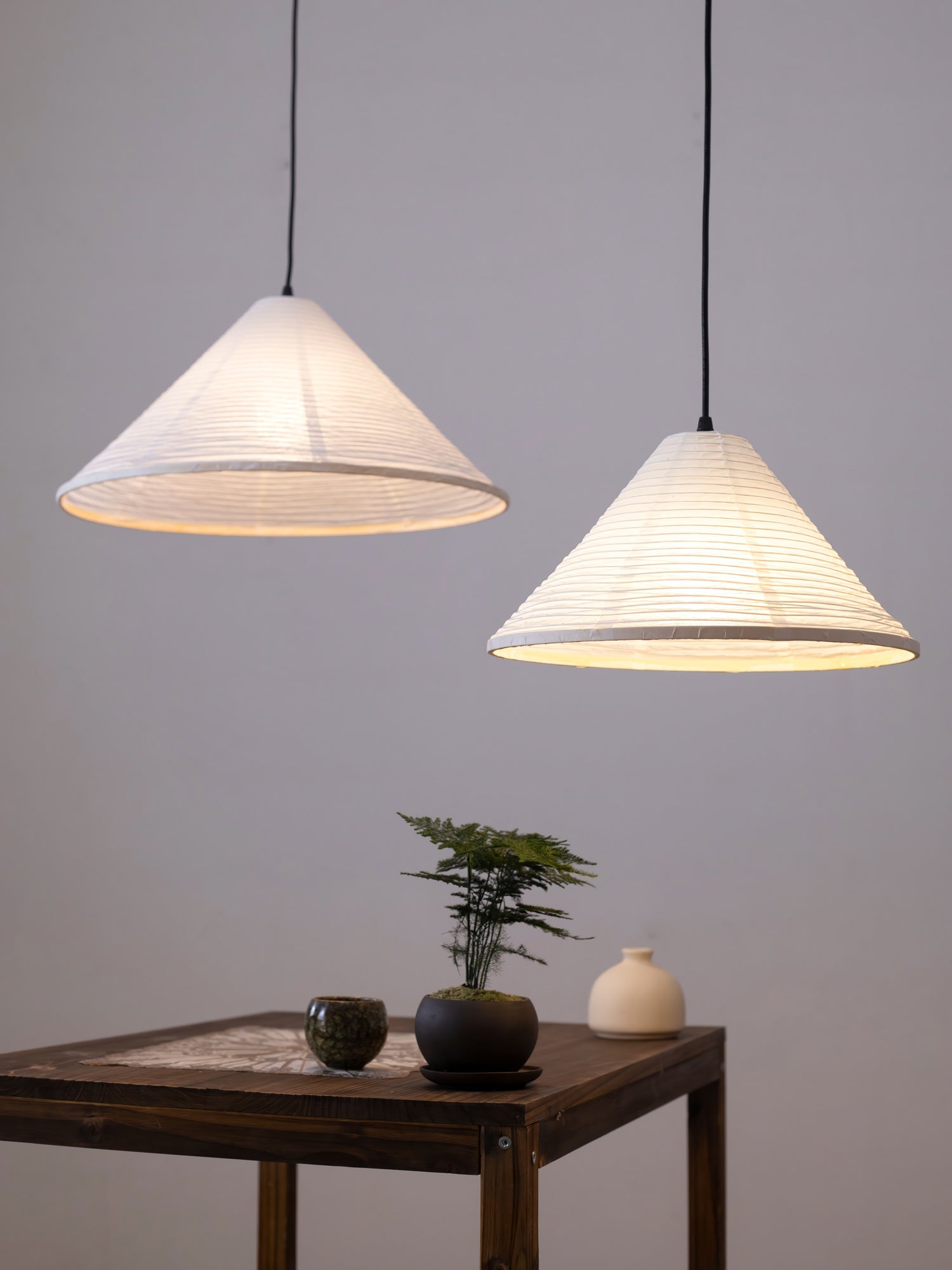 Washi Paper Pyramid Pendant Lamp - Blowlighting