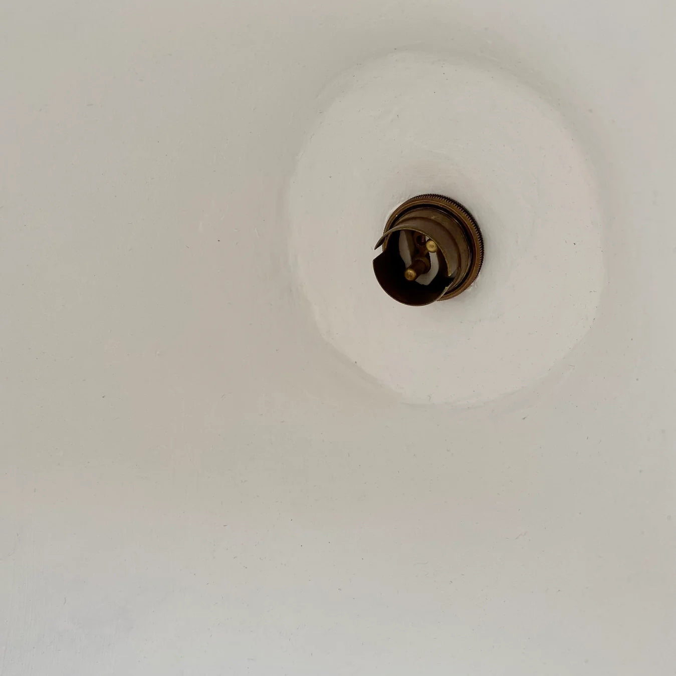 Zavelila Modern Minimalist White Plaster Metal Pendant Lamp - Lamp Copper