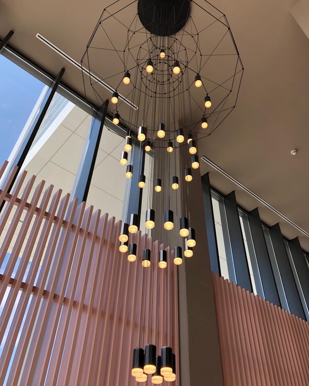 Lines Chandelier - Blowlighting