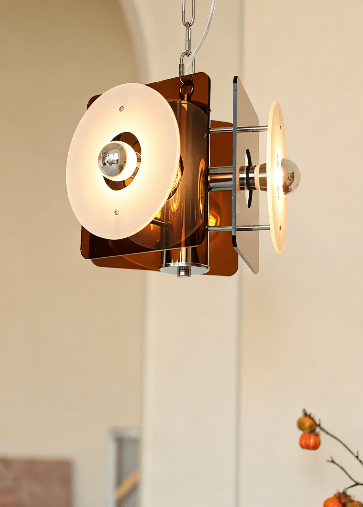 Zerina Suspension Futuriste Élégante Chaleureuse