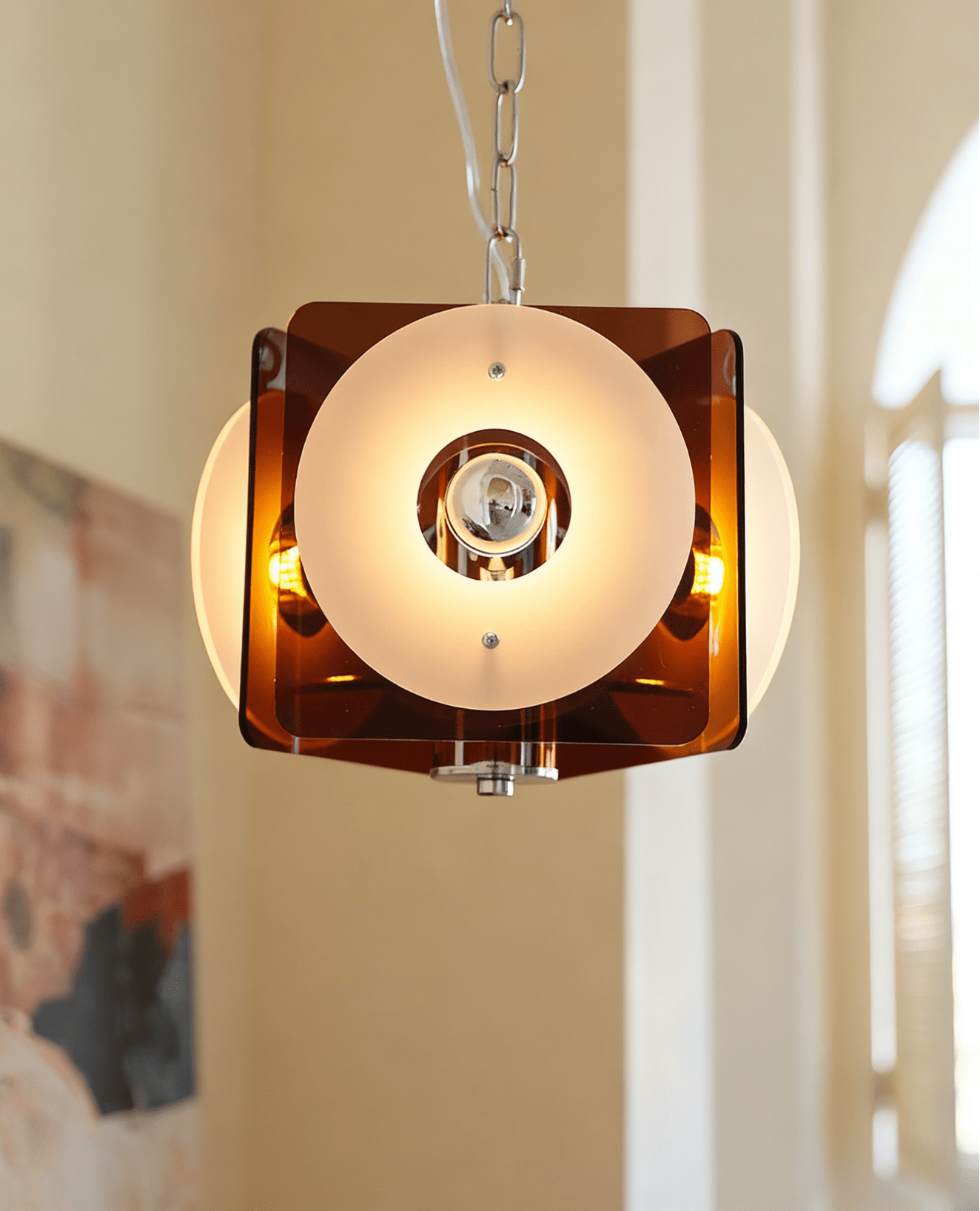 Zerina Suspension Futuriste Élégante Chaleureuse