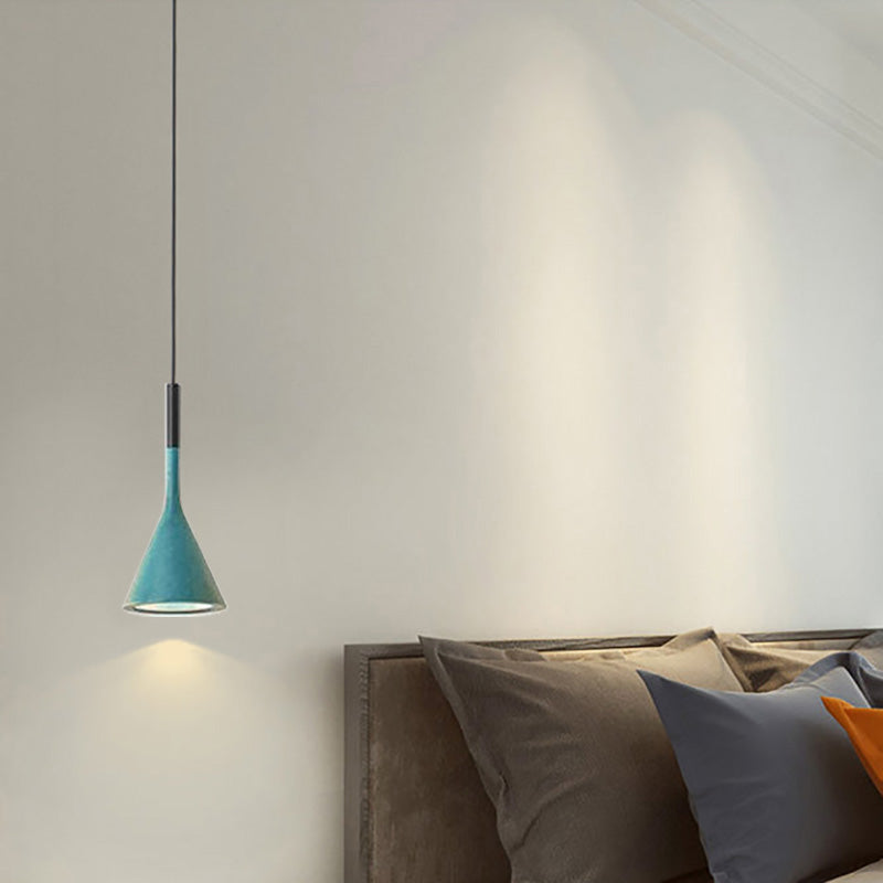 Valentina Suspension Moderne, Triangle