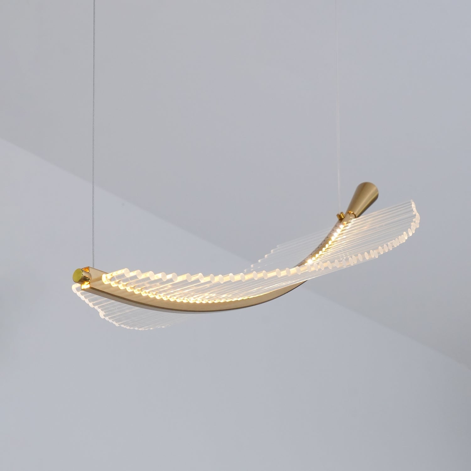 Lustra Chandelier Leaf Acrylic Gold Elegant Modern - Letslighting